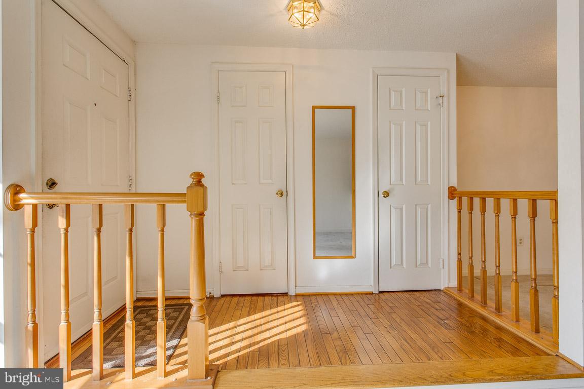 LAKE RIDGE - Residential
