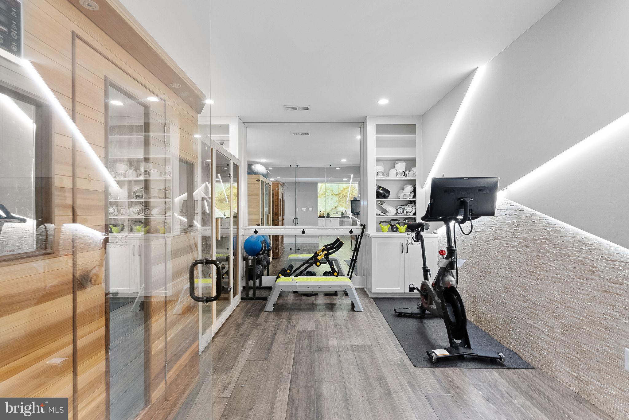 LENAH MILL ESTATES - Residential