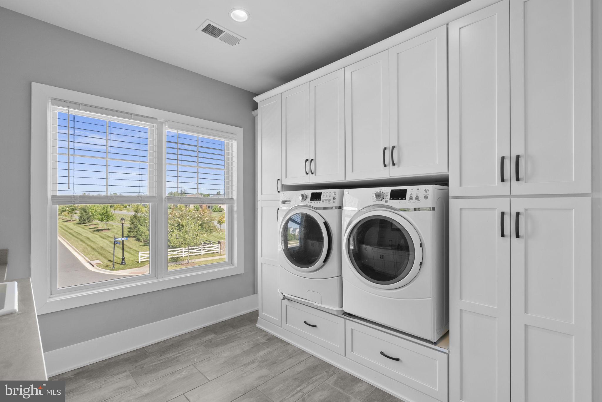 LENAH MILL ESTATES - Residential