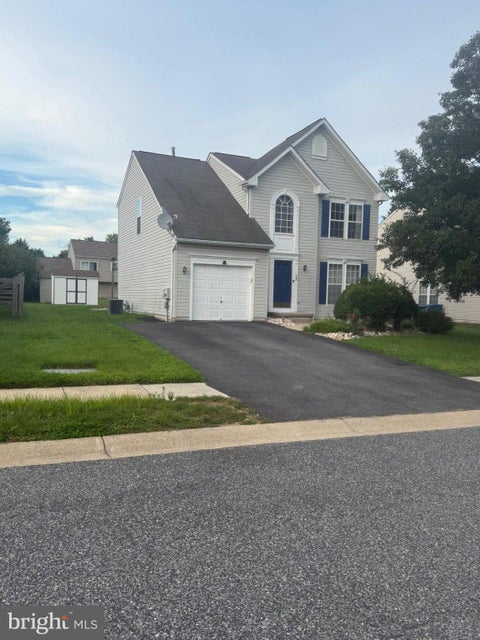 Homes For Sale - 13 Surrey Dr<br/> New Castle County, NEW CASTLE, DE 19720
