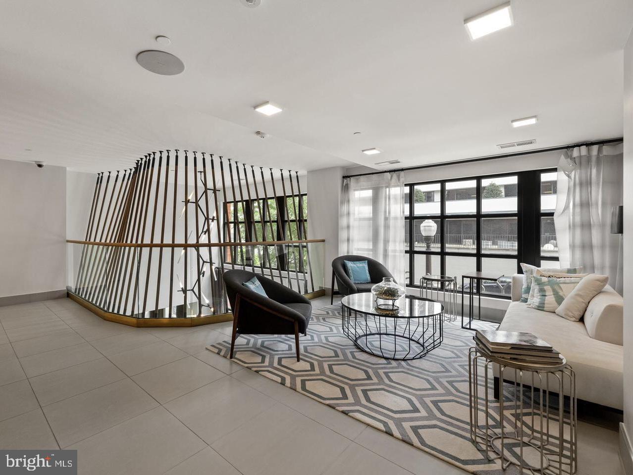 KEY AND NASH - Residential