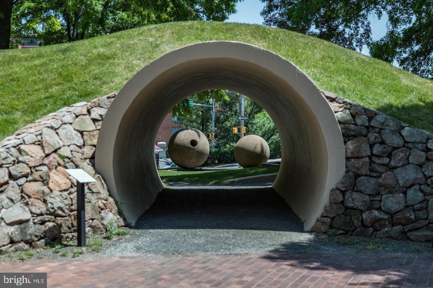 KEY AND NASH - Residential