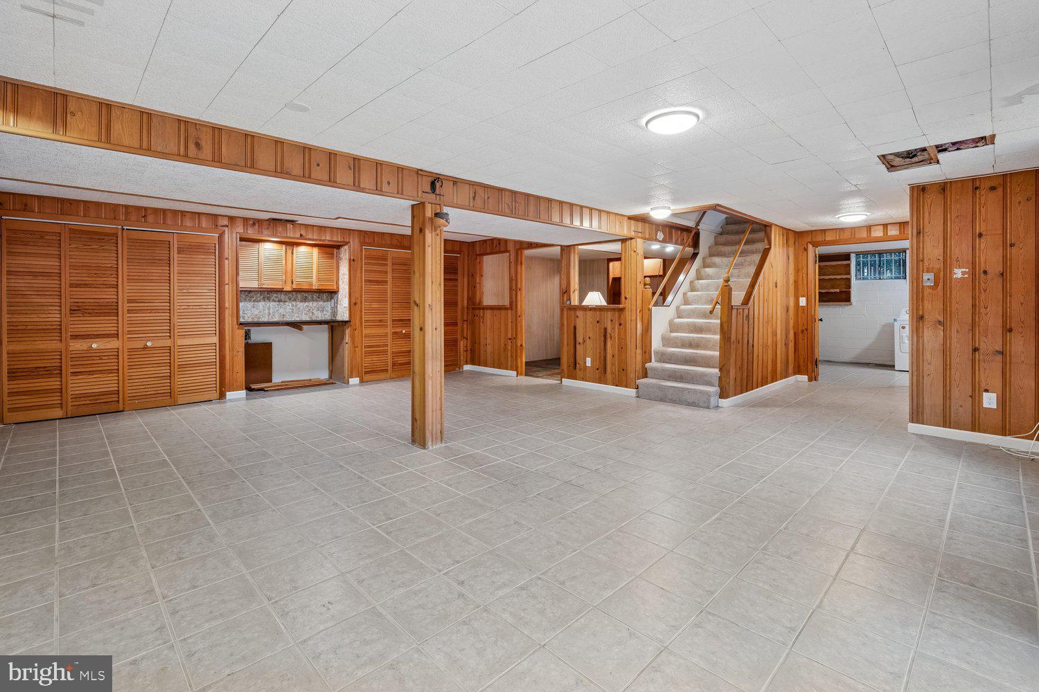 FAIRWAY - Residential