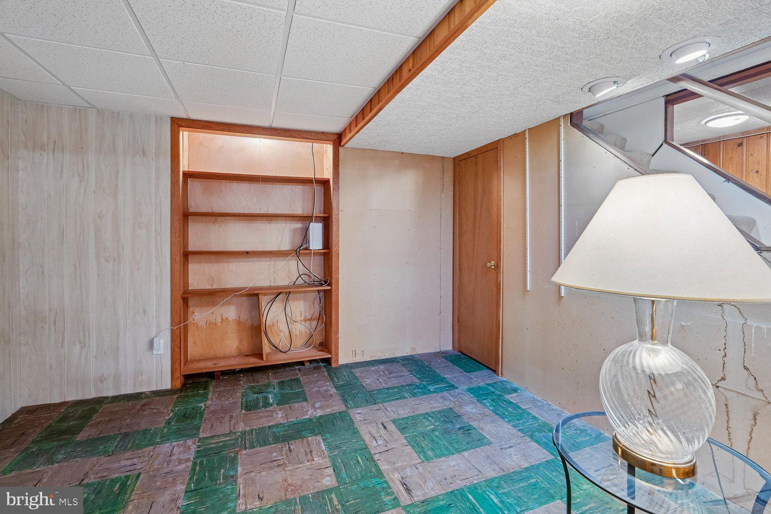 FAIRWAY - Residential