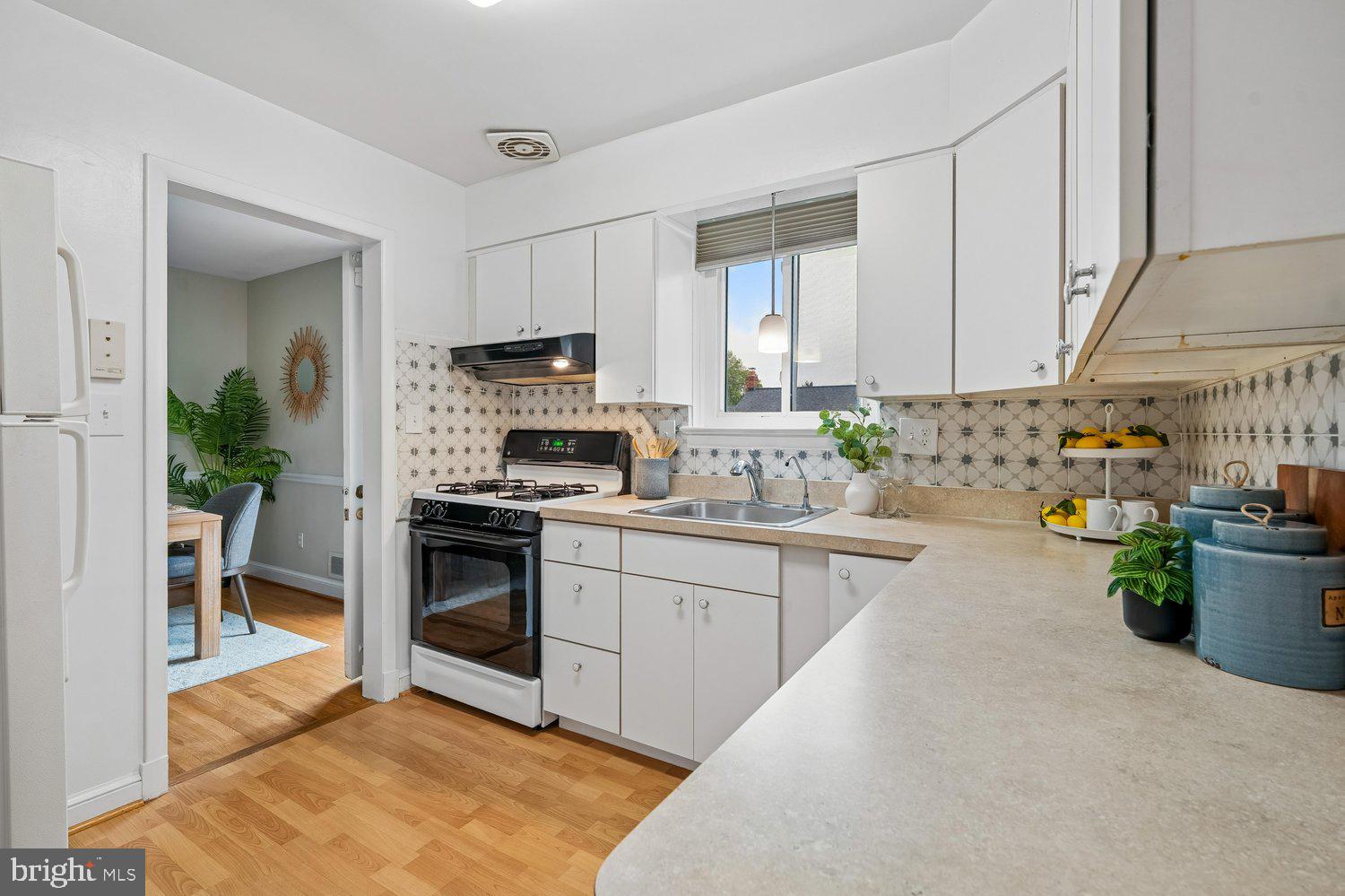 FAIRWAY - Residential
