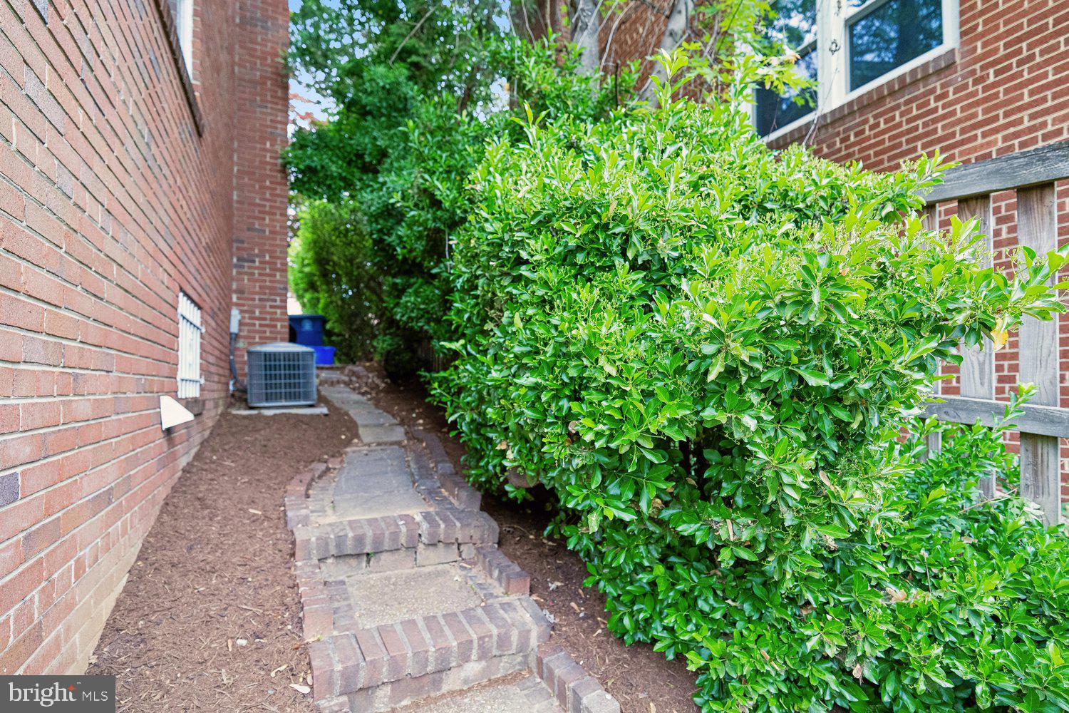 FAIRWAY - Residential