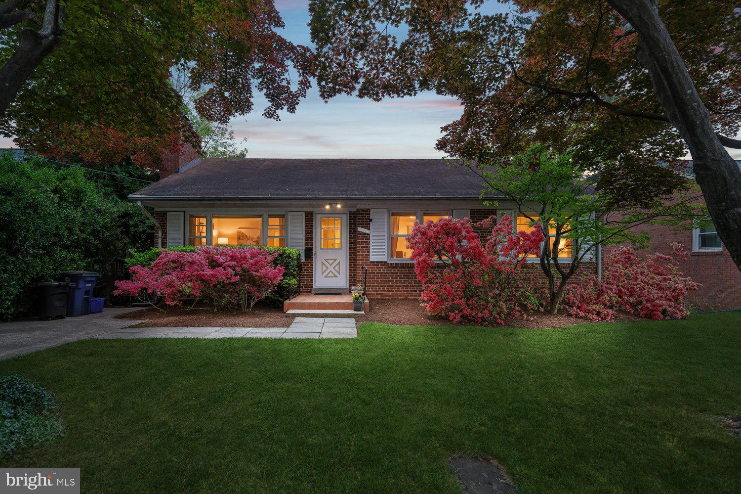 FAIRWAY - Residential