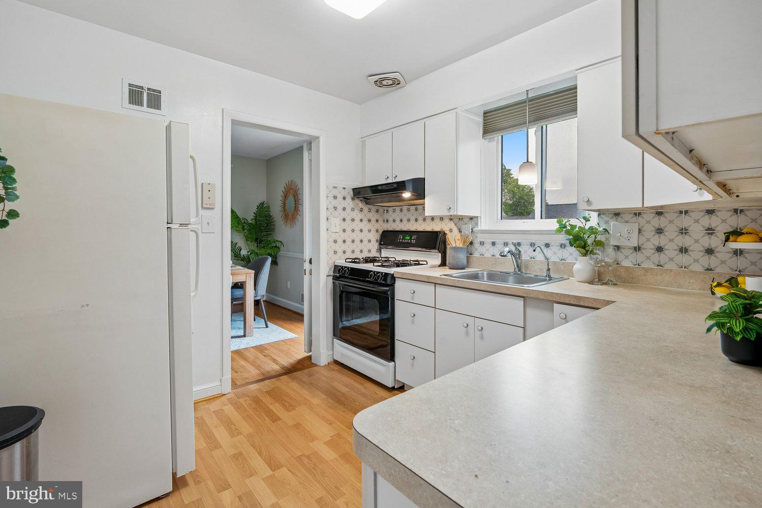 FAIRWAY - Residential