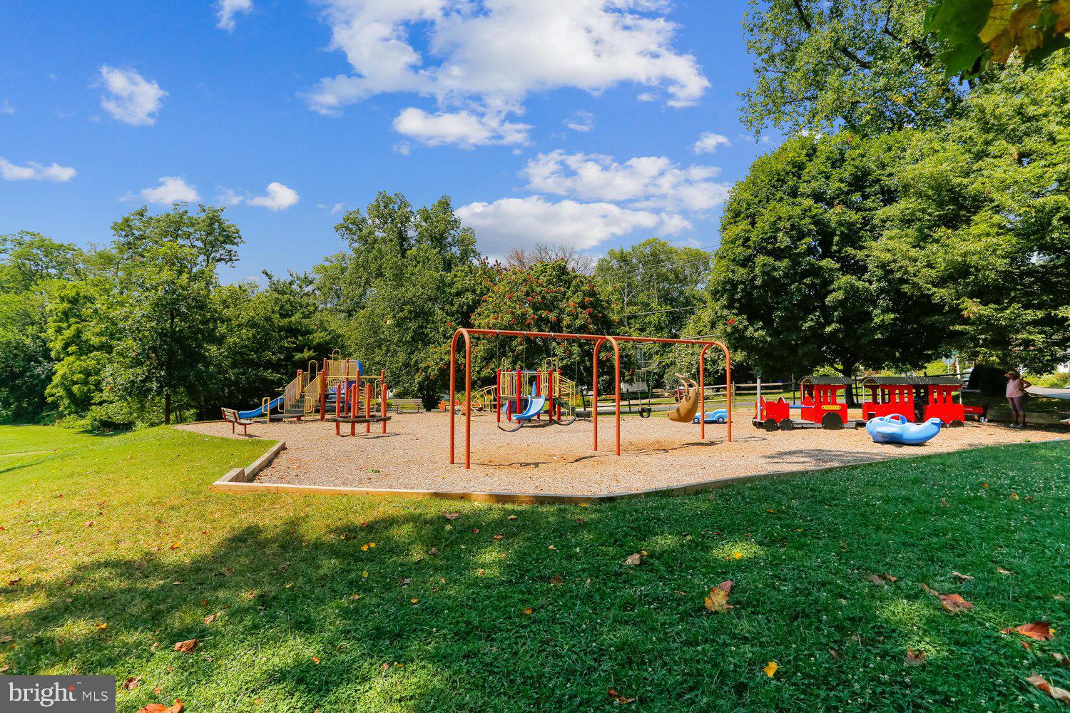 FAIRWAY - Residential