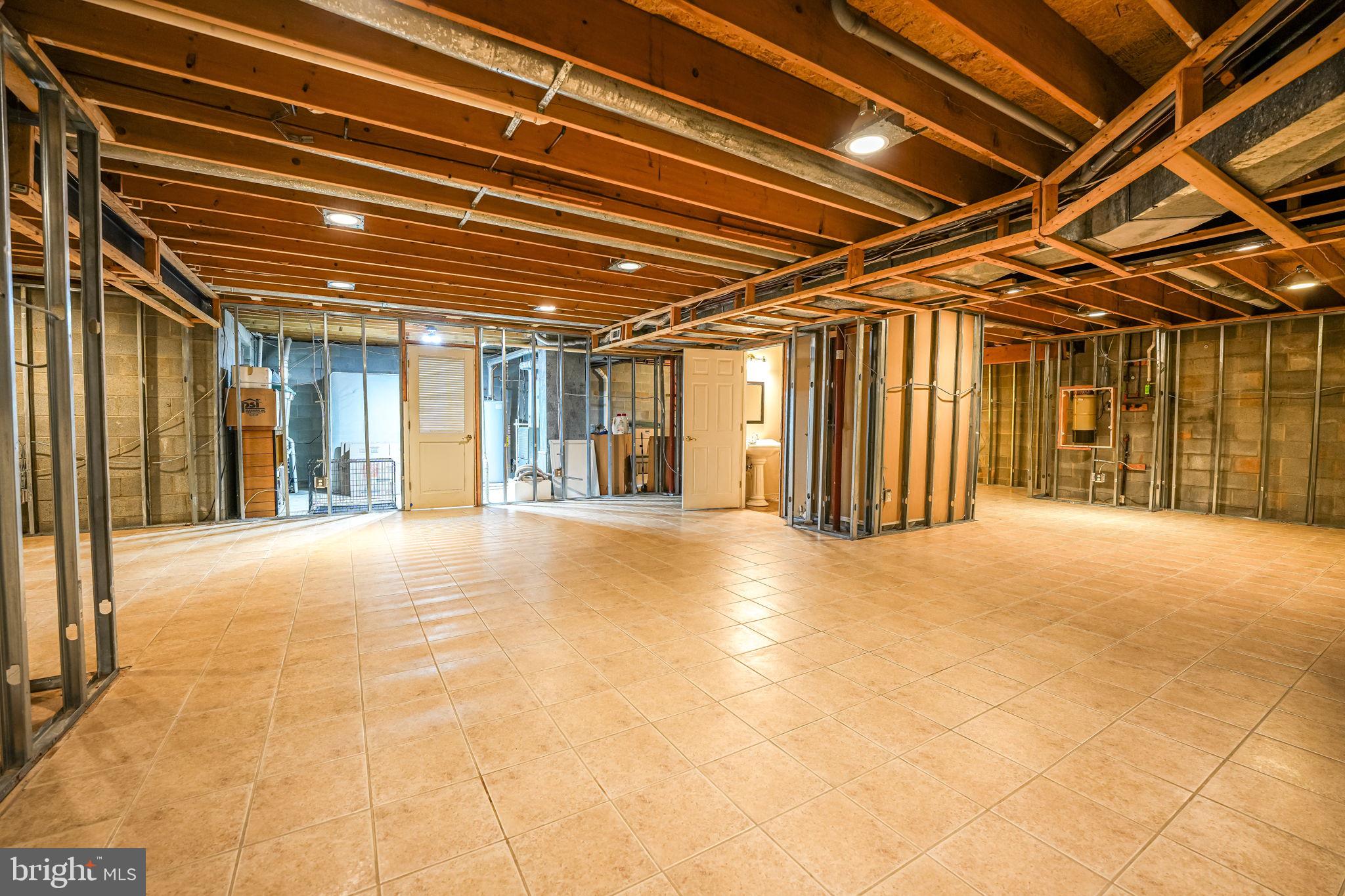 VIRGINIA RUN - Residential