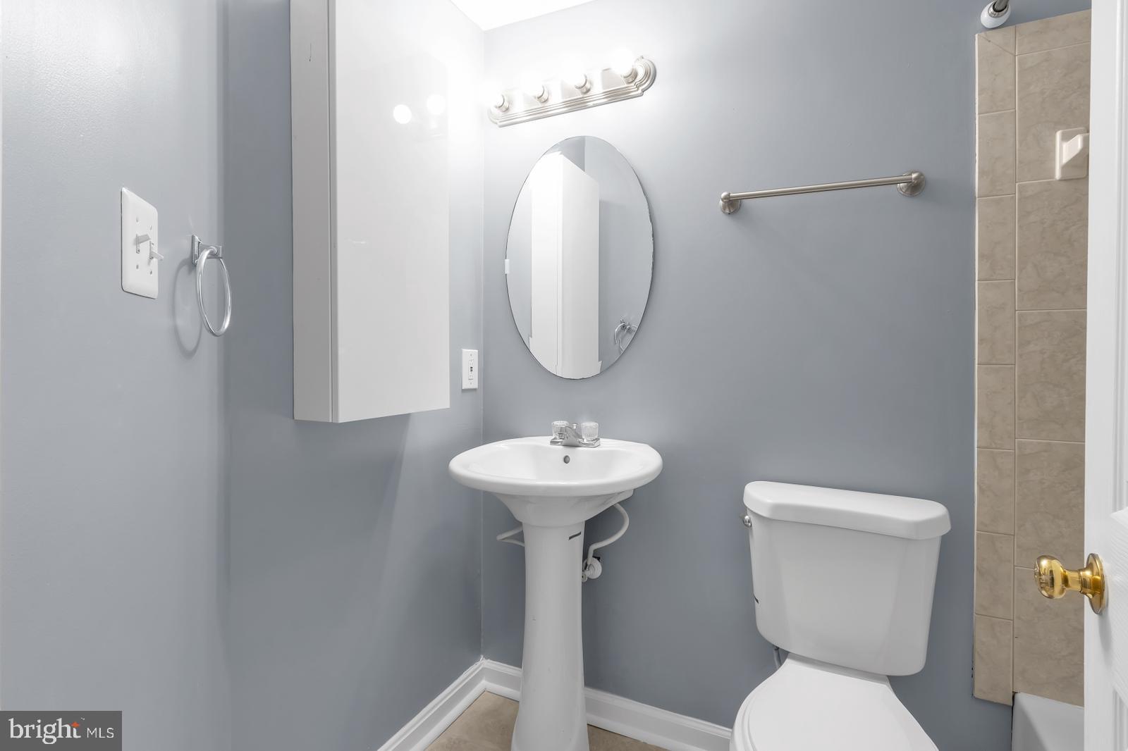 PALMER HEIGHTS - Residential Lease