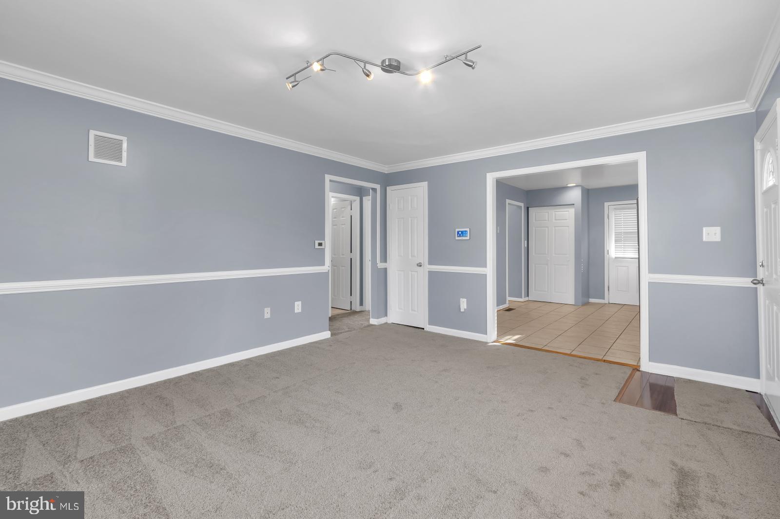 PALMER HEIGHTS - Residential Lease