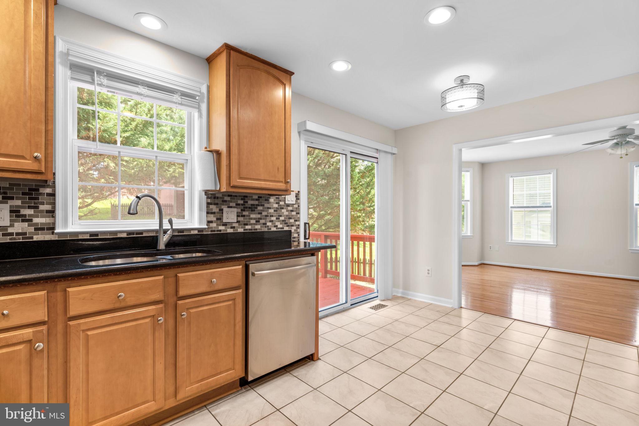 VILLAGE  OF PAINTERS MILL - Residential