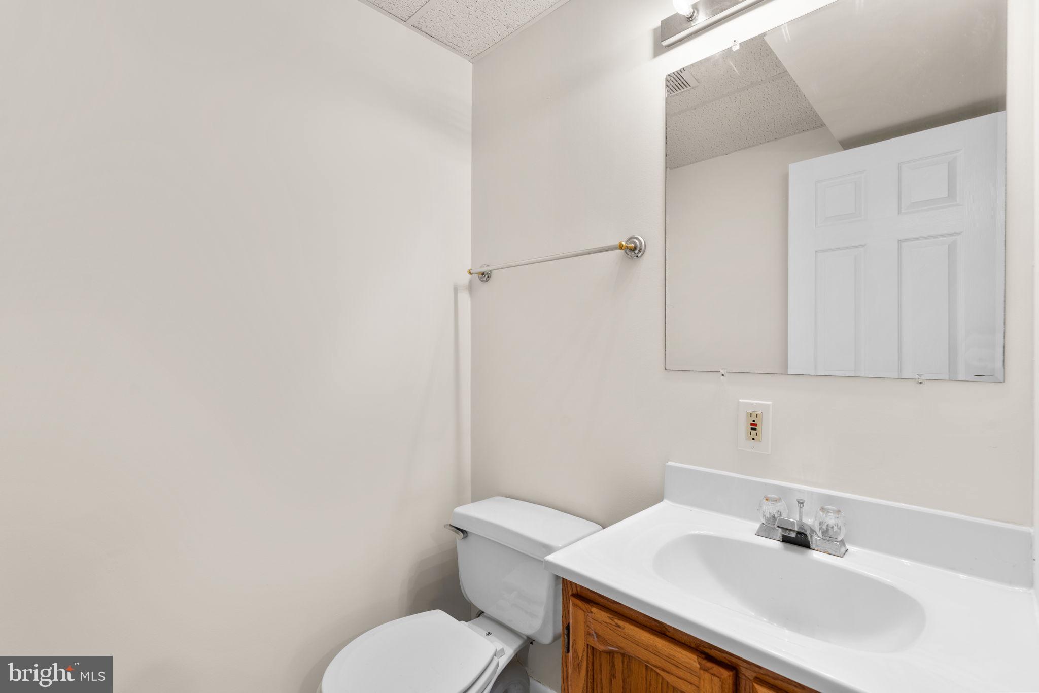 VILLAGE  OF PAINTERS MILL - Residential