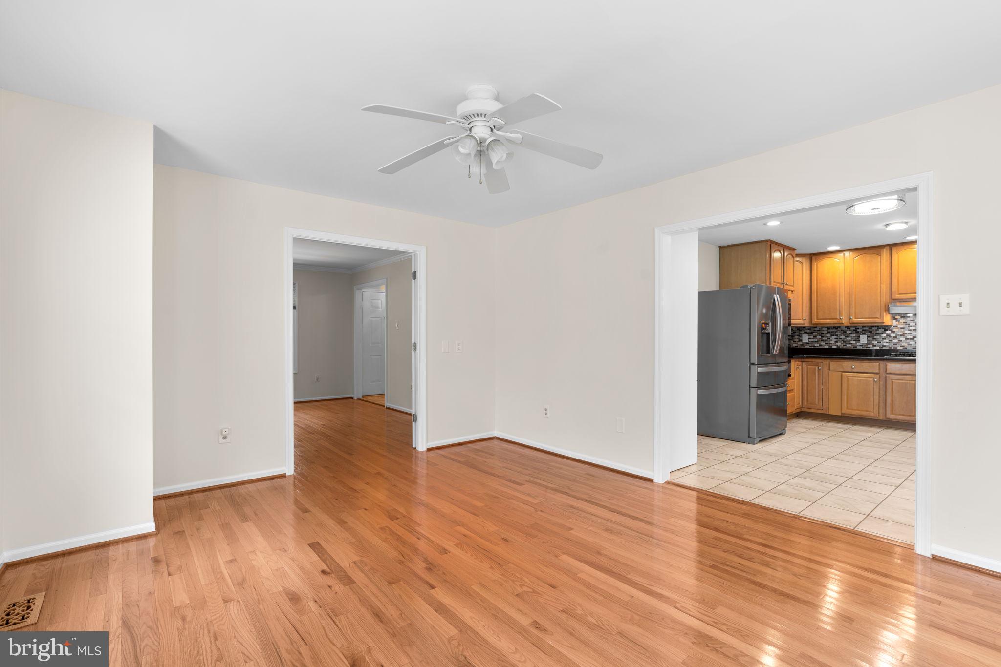 VILLAGE  OF PAINTERS MILL - Residential