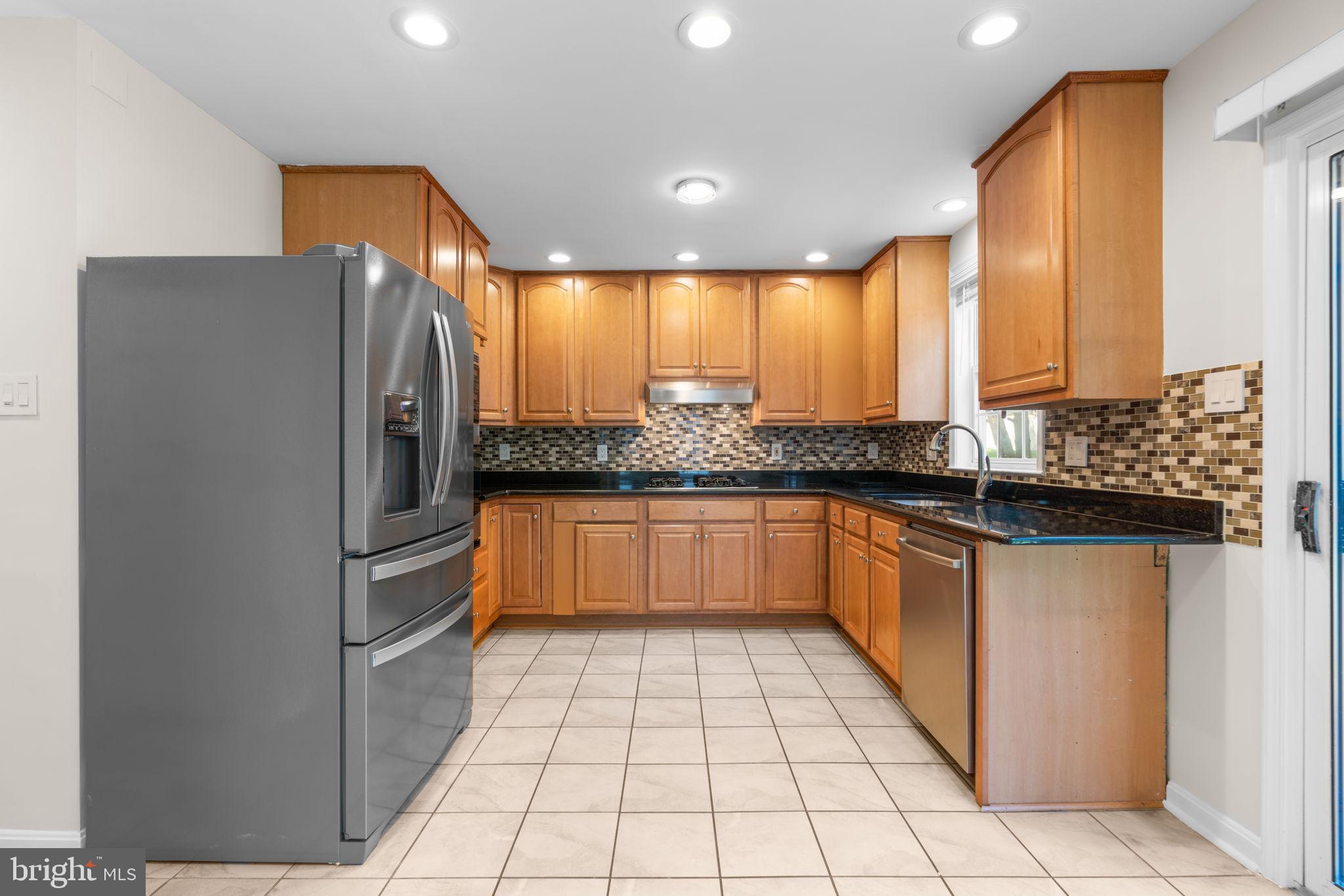 VILLAGE  OF PAINTERS MILL - Residential