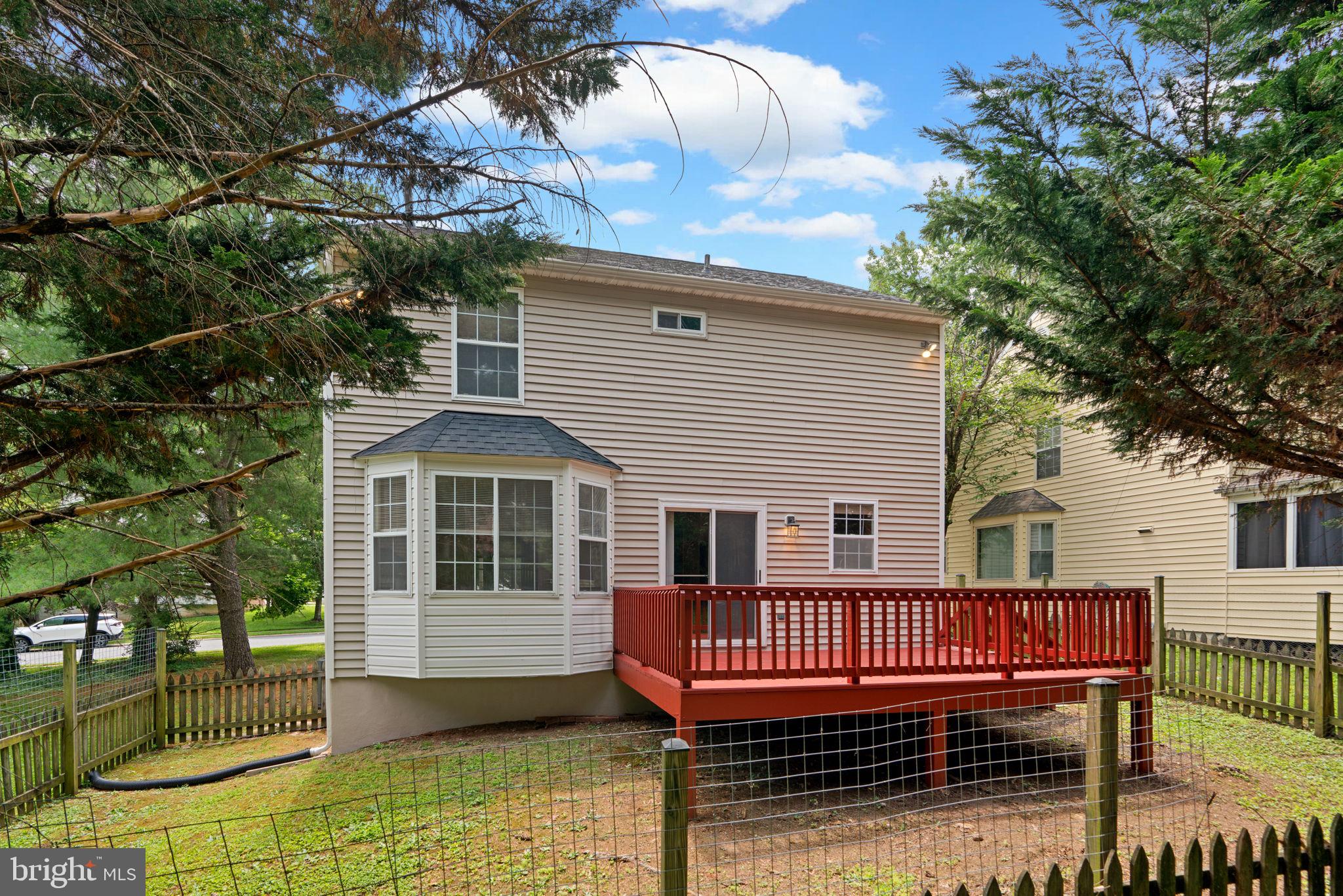 VILLAGE  OF PAINTERS MILL - Residential