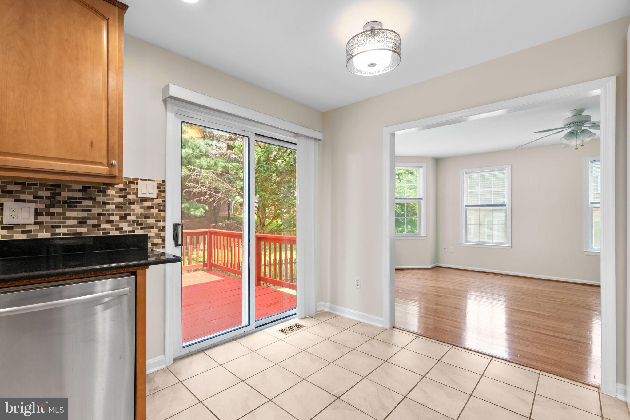 VILLAGE  OF PAINTERS MILL - Residential