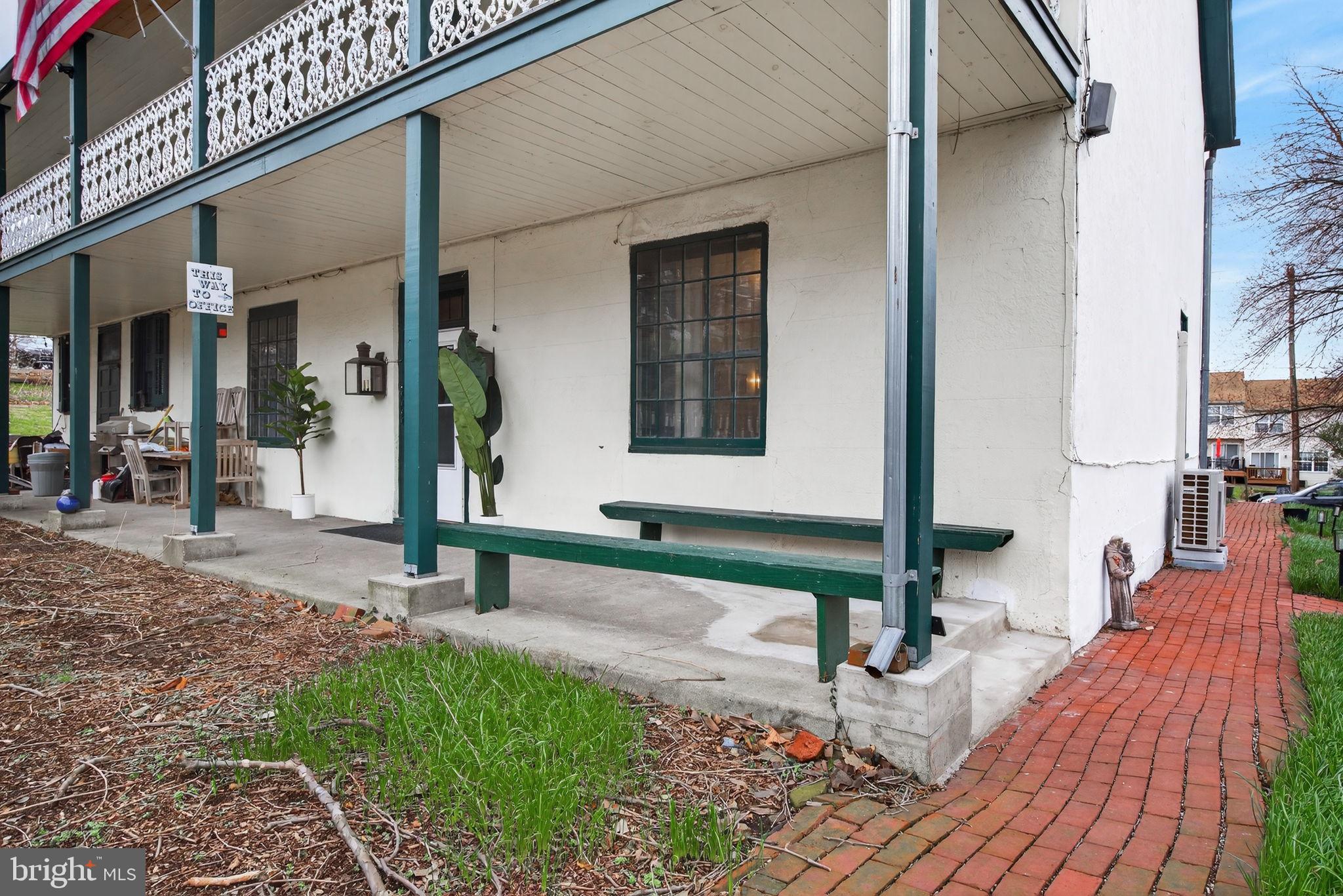 50 E MARKET STREET