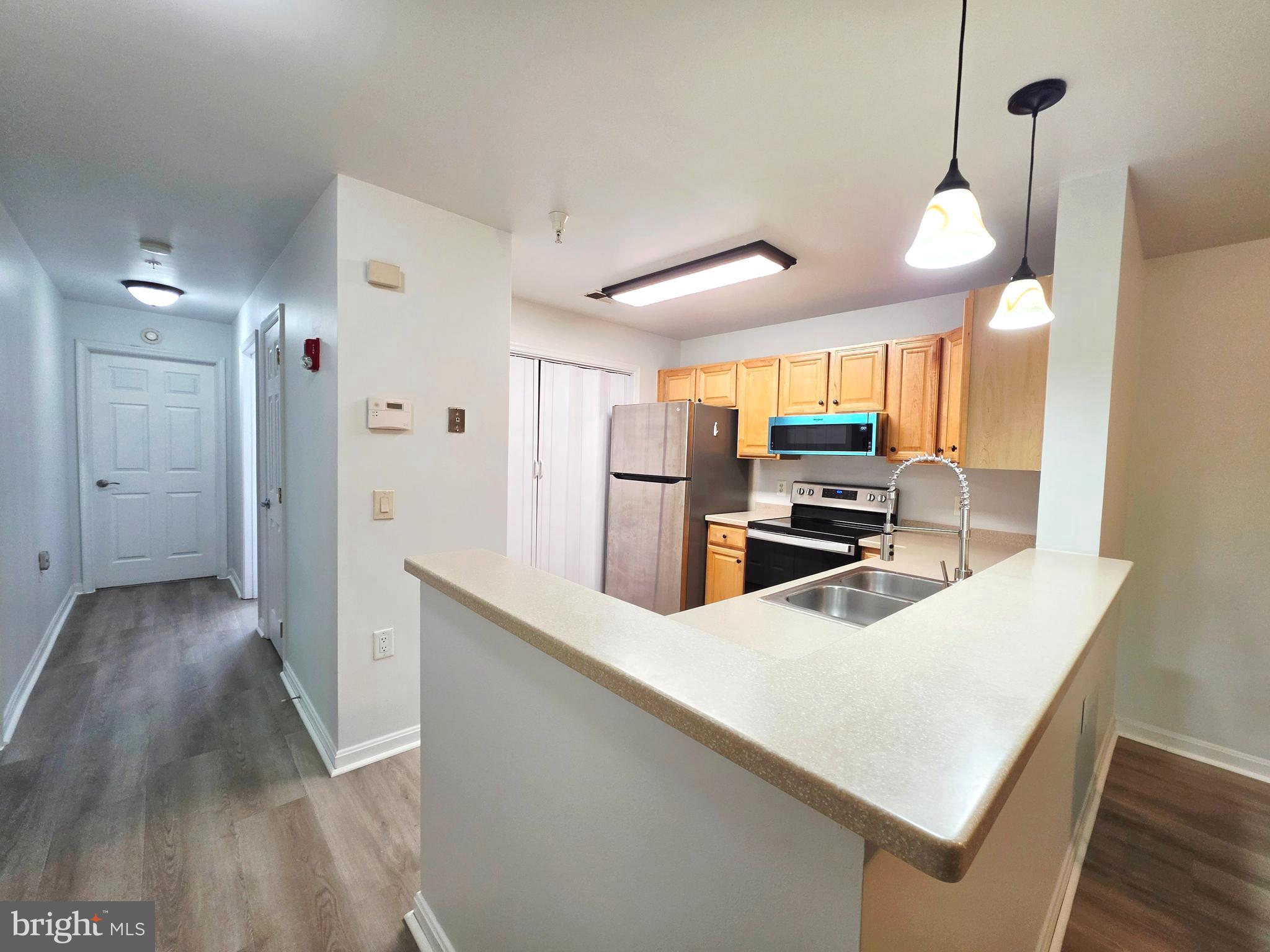 501 GARRISON WOODS DRIVE 203