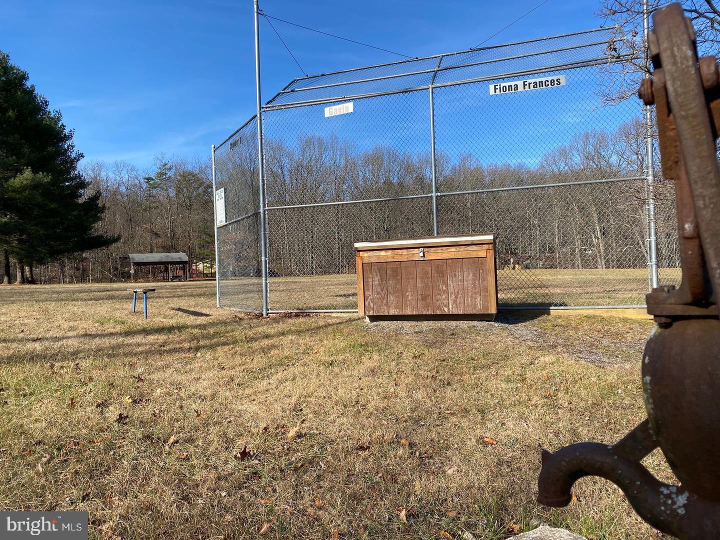 SLEEPY HOLLOW - Residential