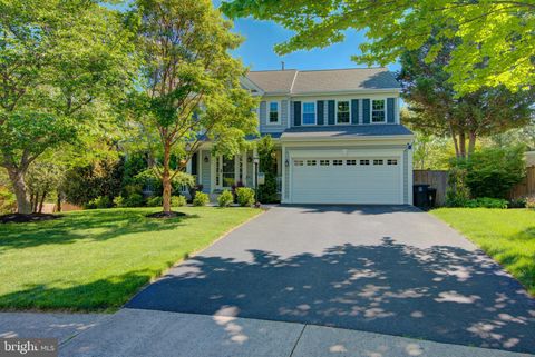 Photo of 106 Bethal Court SW, LEESBURG, VA 20175 (MLS # VALO2123582)