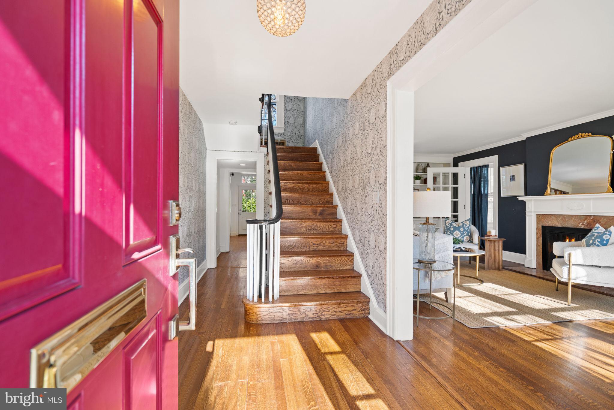 CHEVY CHASE - Residential