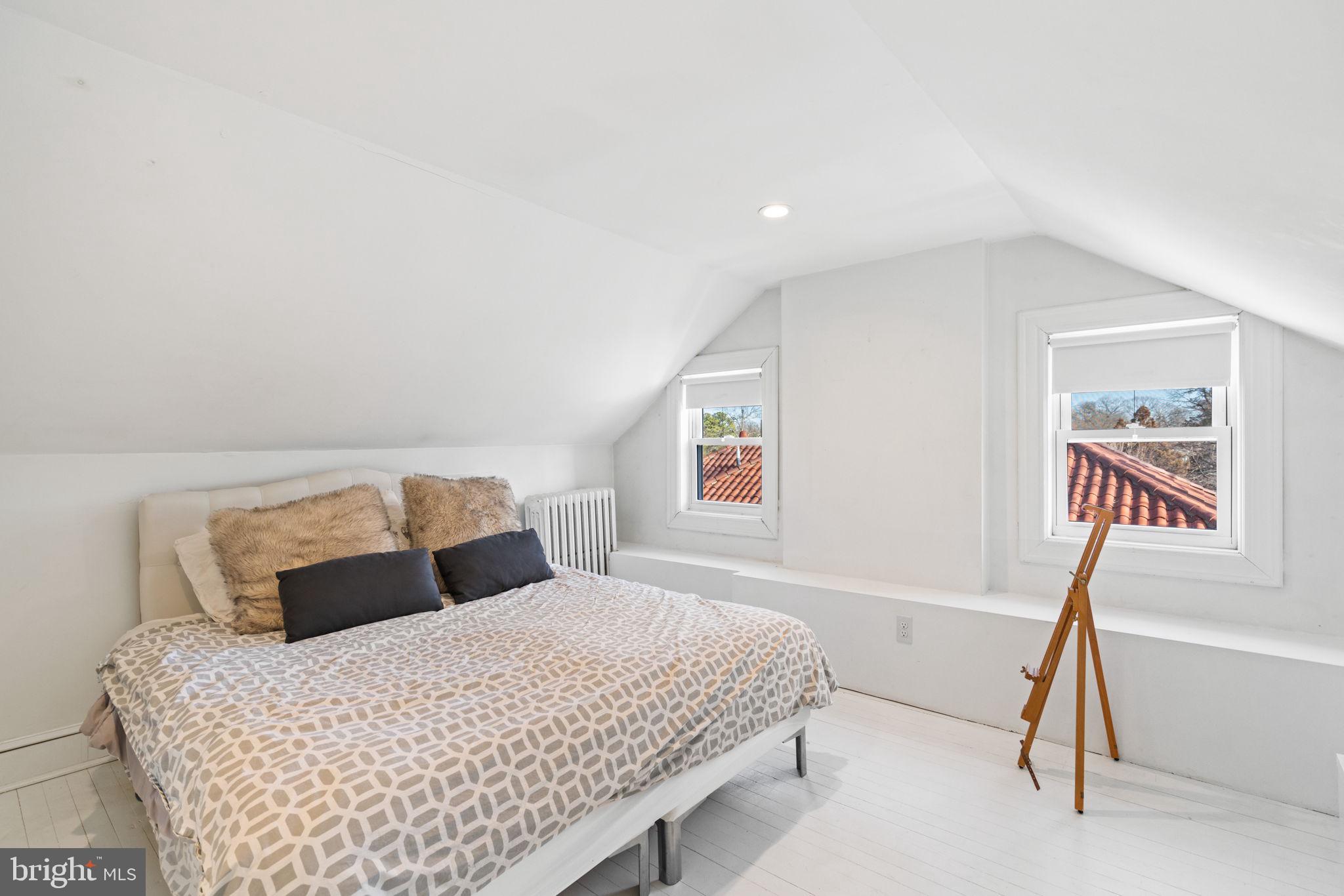 CHEVY CHASE - Residential