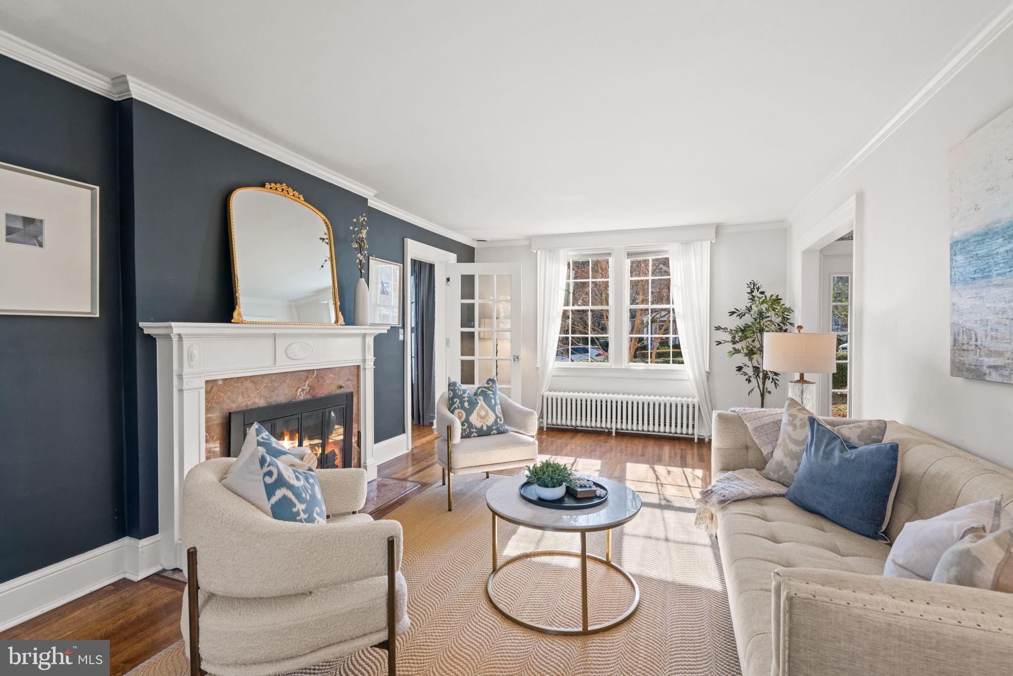 CHEVY CHASE - Residential