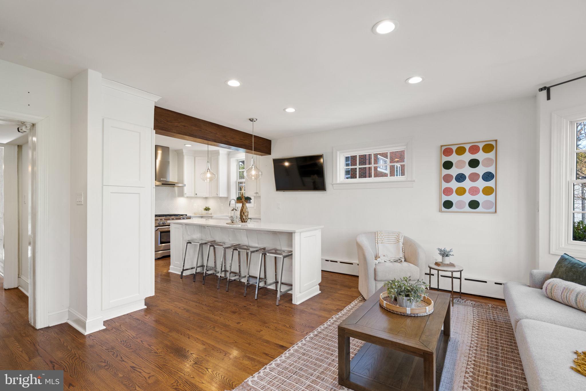 CHEVY CHASE - Residential