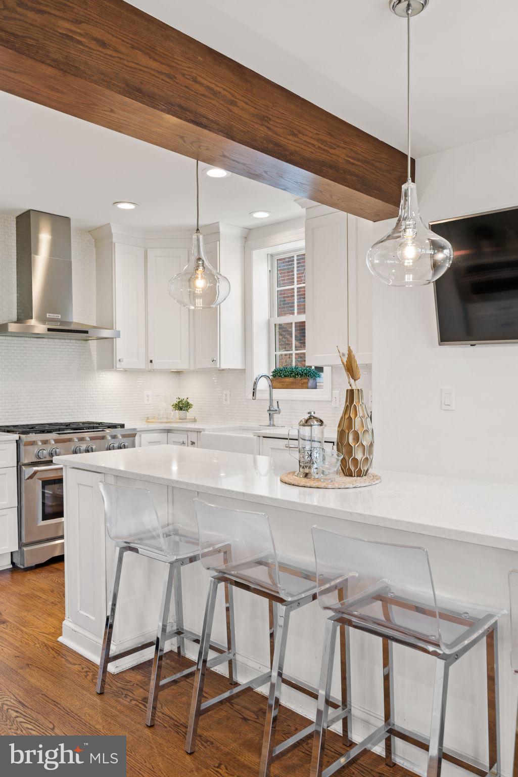 CHEVY CHASE - Residential