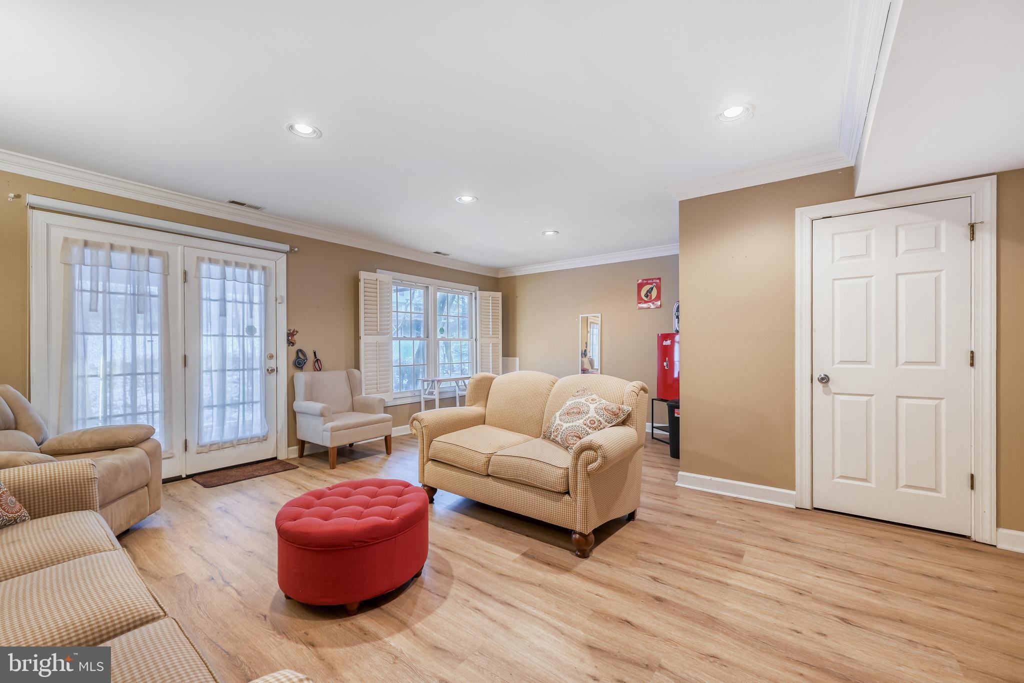 MAYS CHAPEL - Residential