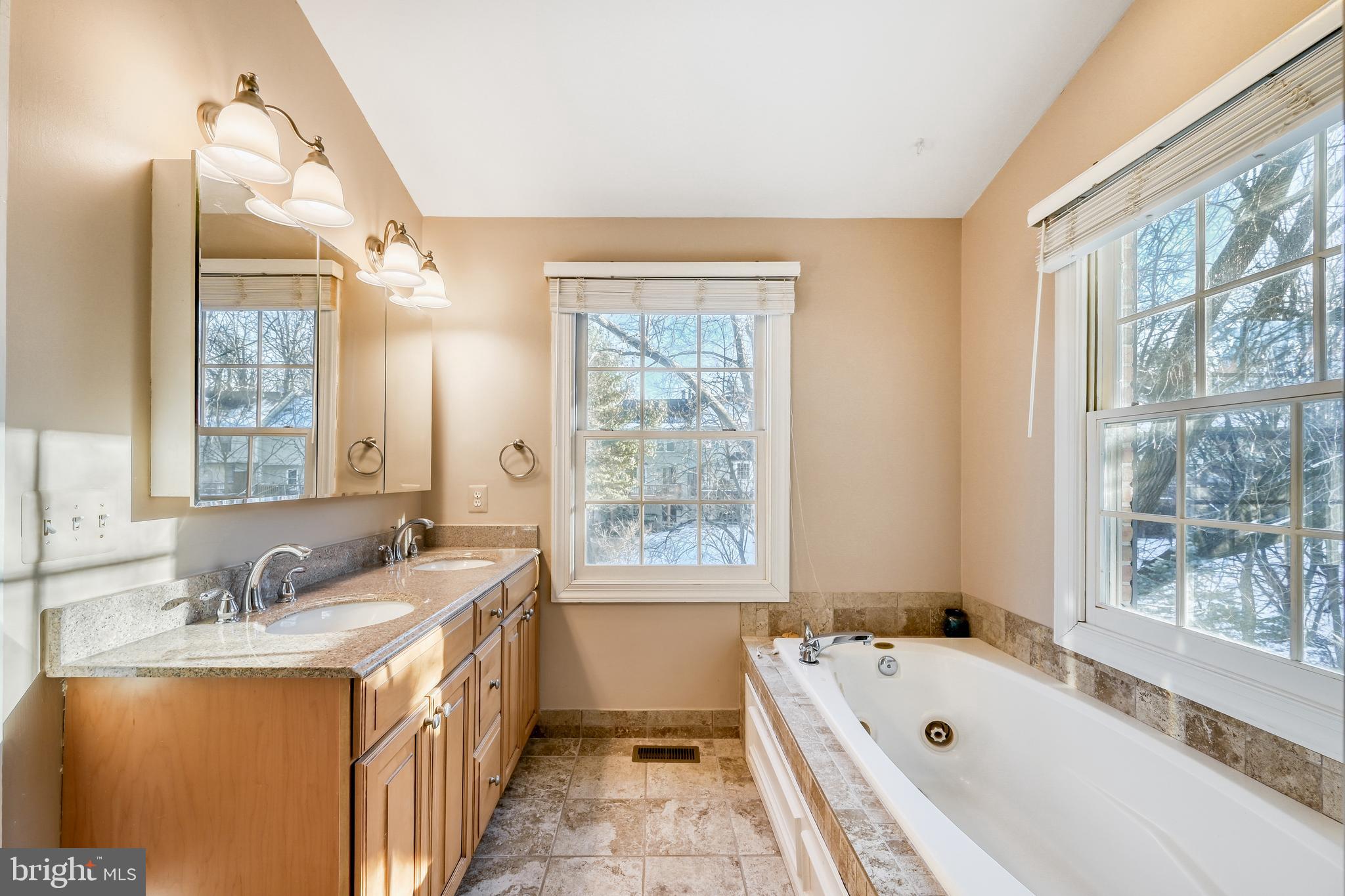 MAYS CHAPEL - Residential