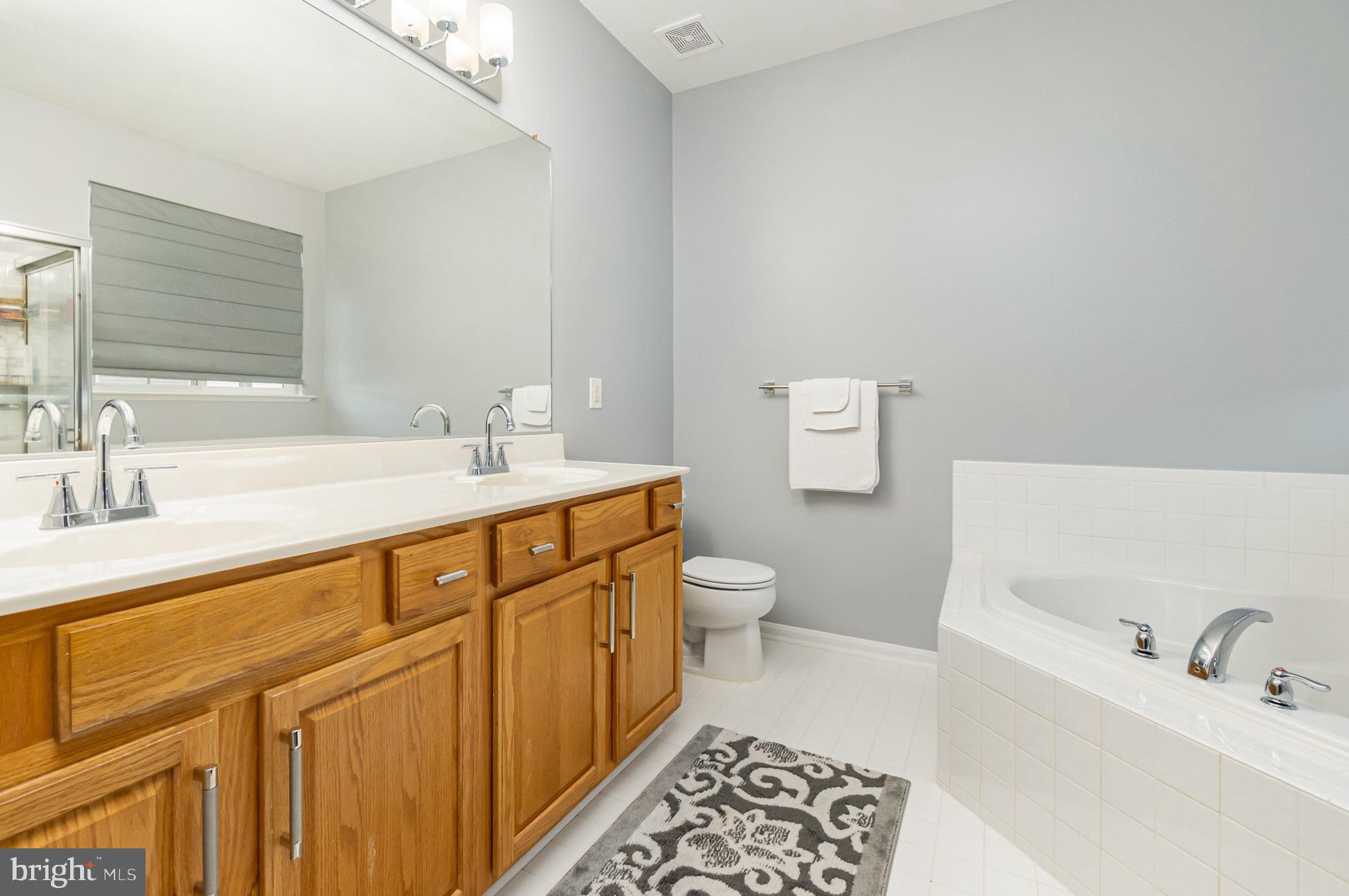 GREENWAY FARMS - Residential