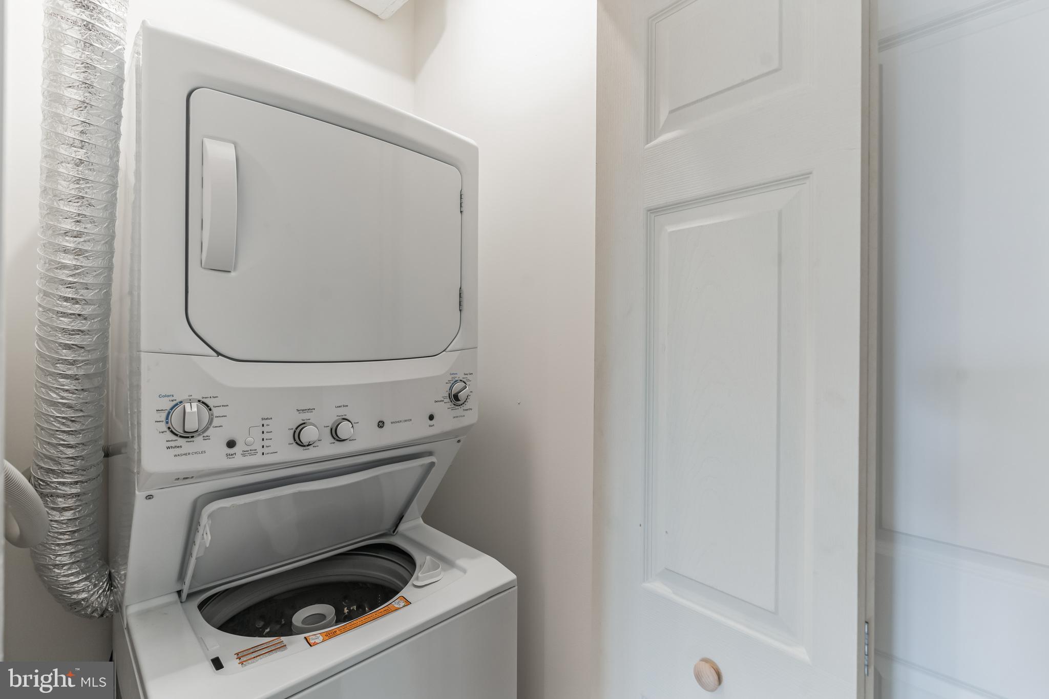 PHILADELPHIA (WEST) - Residential Lease