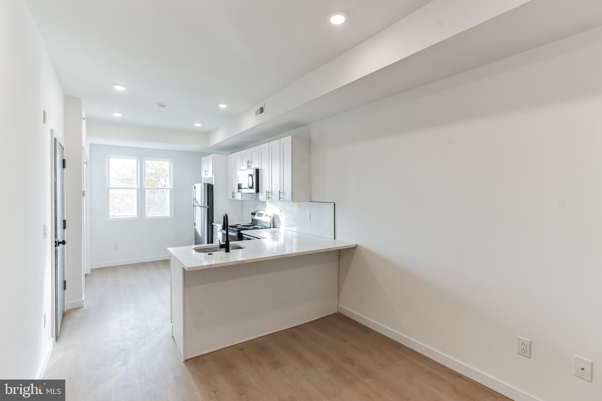 PHILADELPHIA (WEST) - Residential Lease