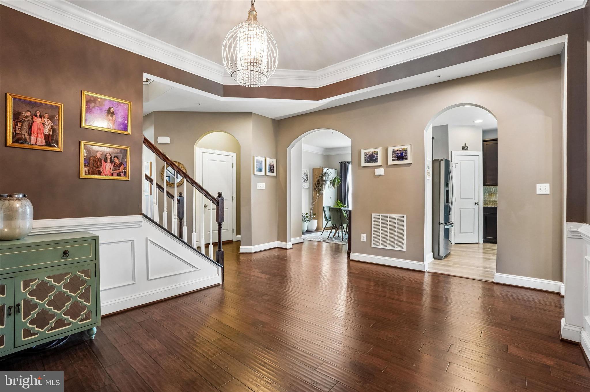 501 DEBORAH COURT