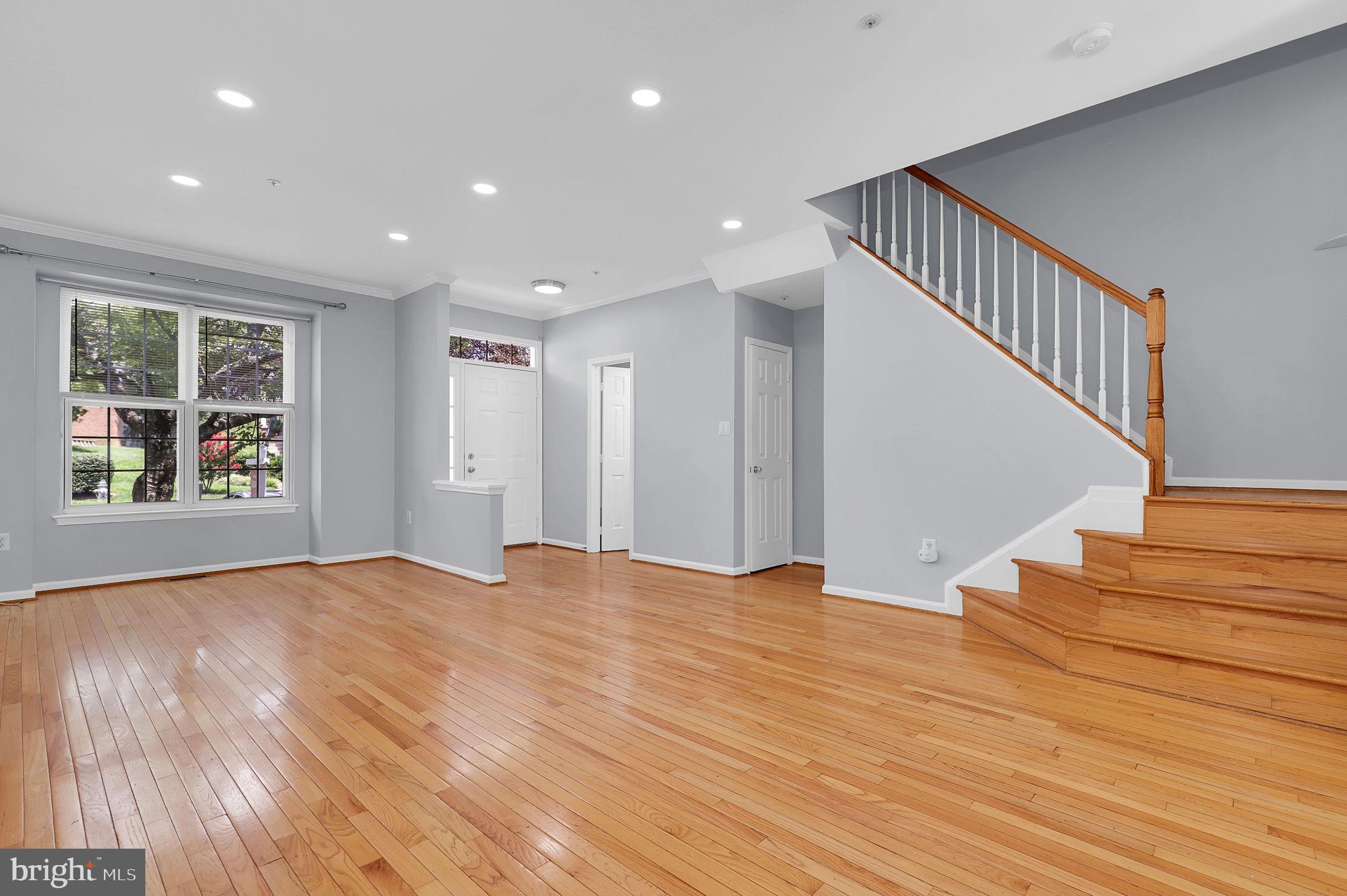 210 TWELVE OAKS DRIVE