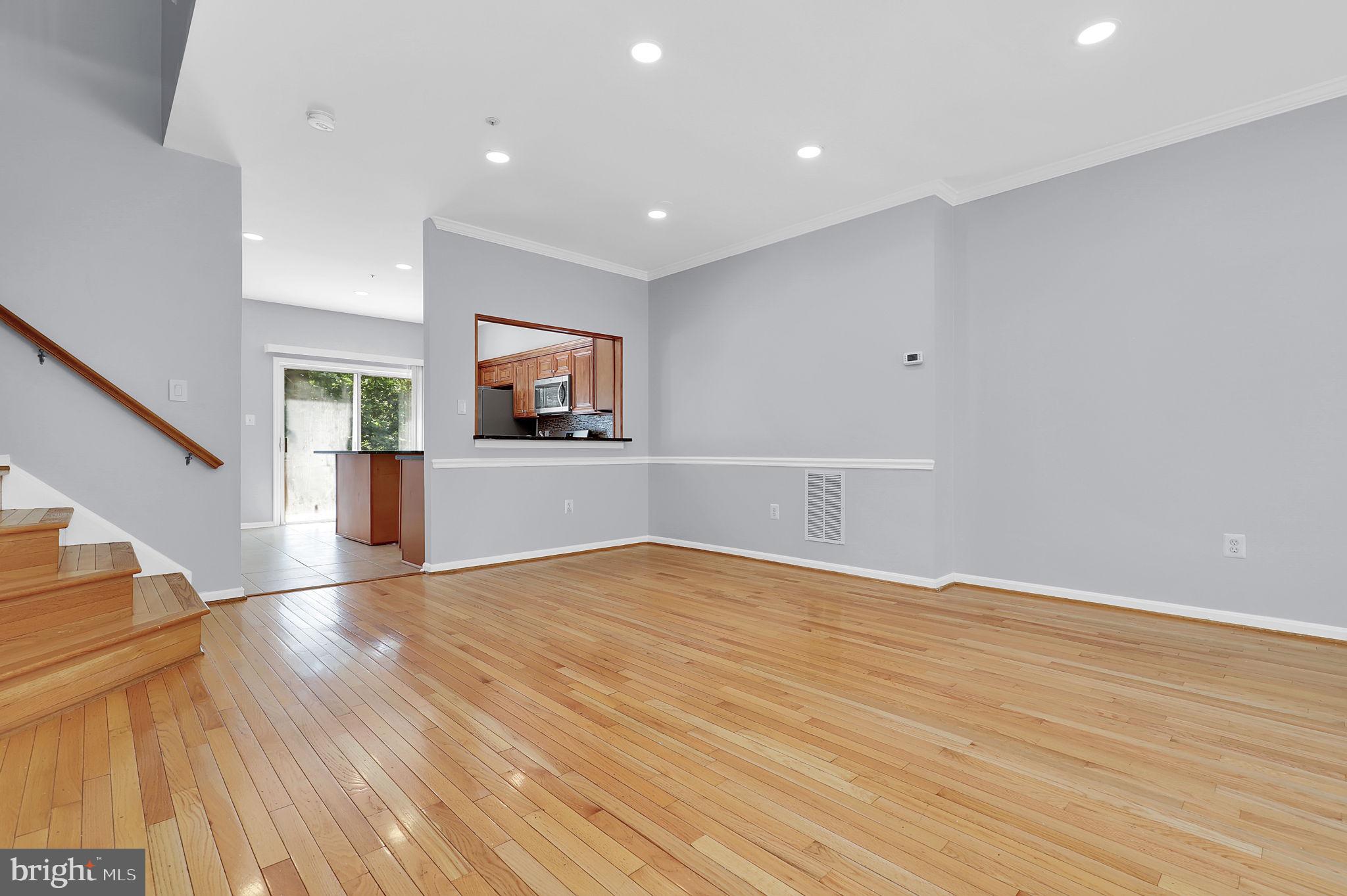 210 TWELVE OAKS DRIVE