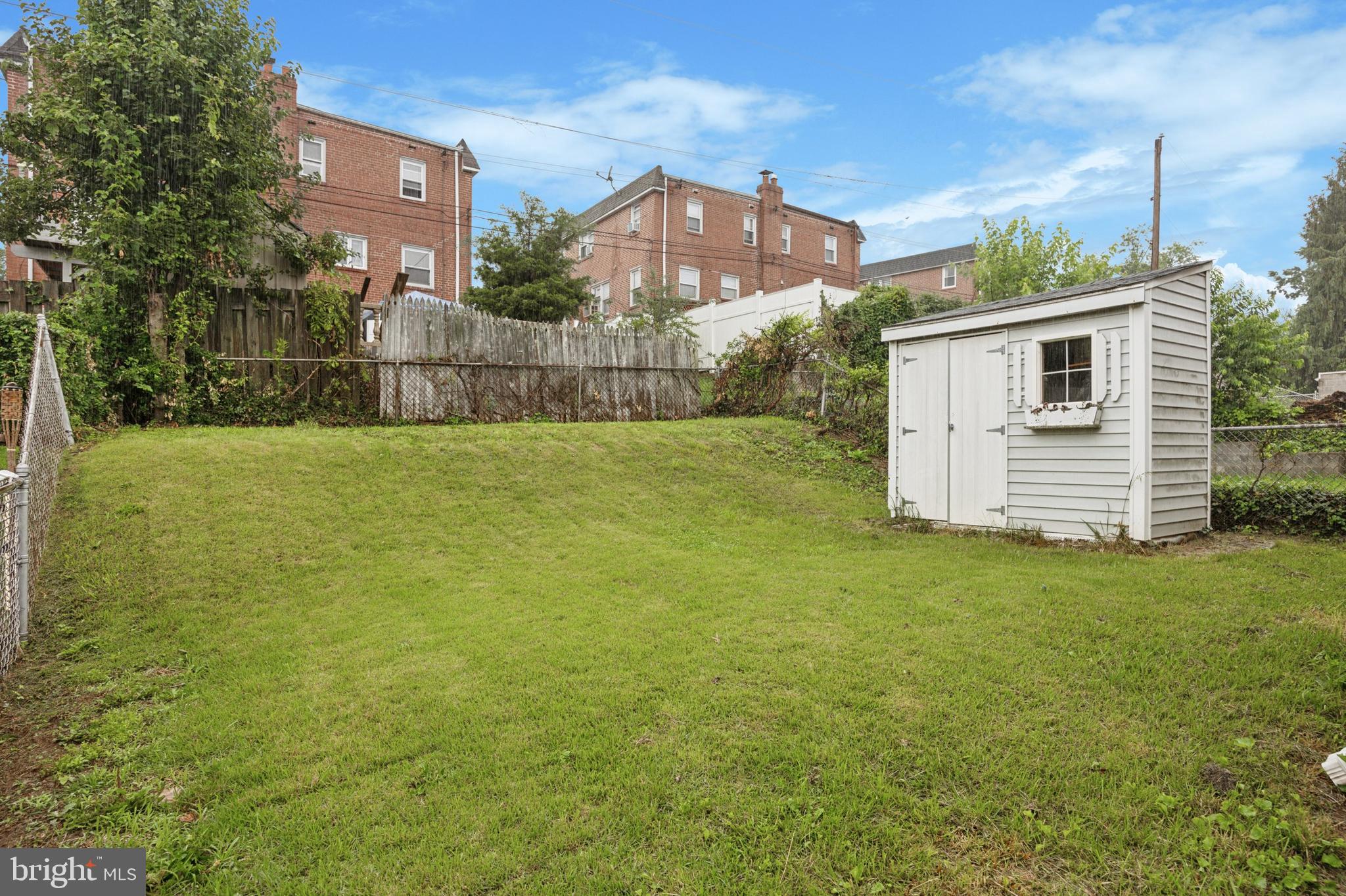SHARON HILL - Residential