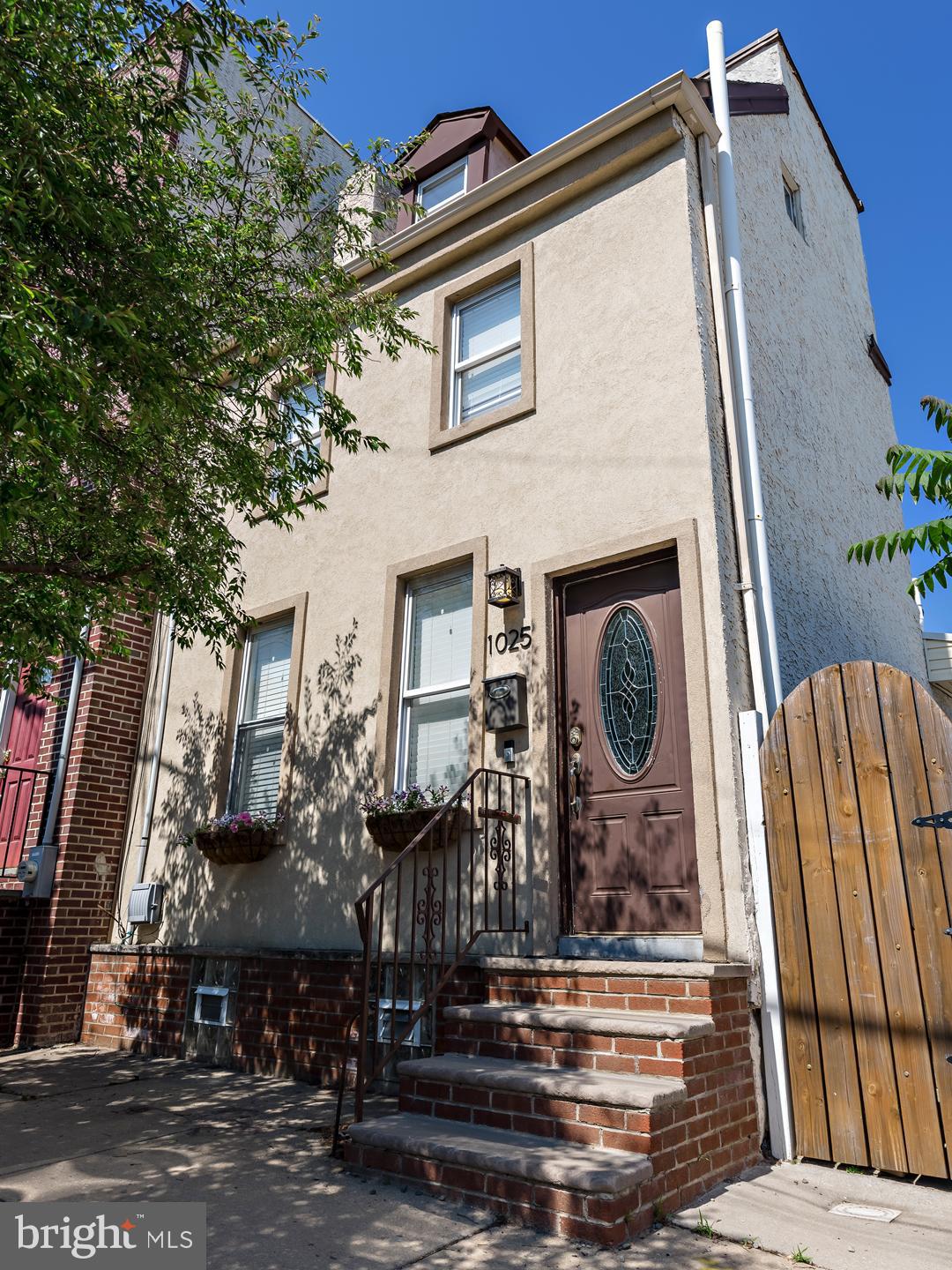 FISHTOWN - Residential Lease