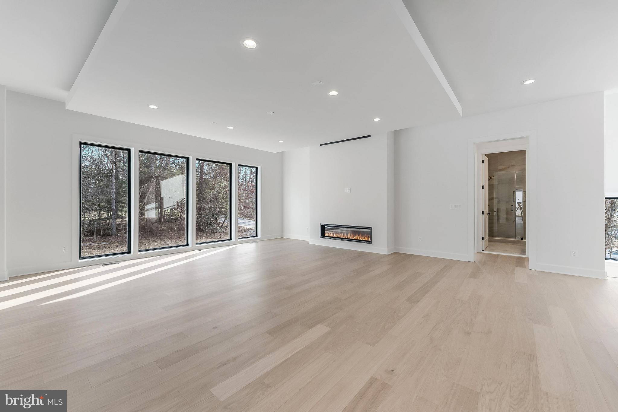 GREEN ACRES - Residential