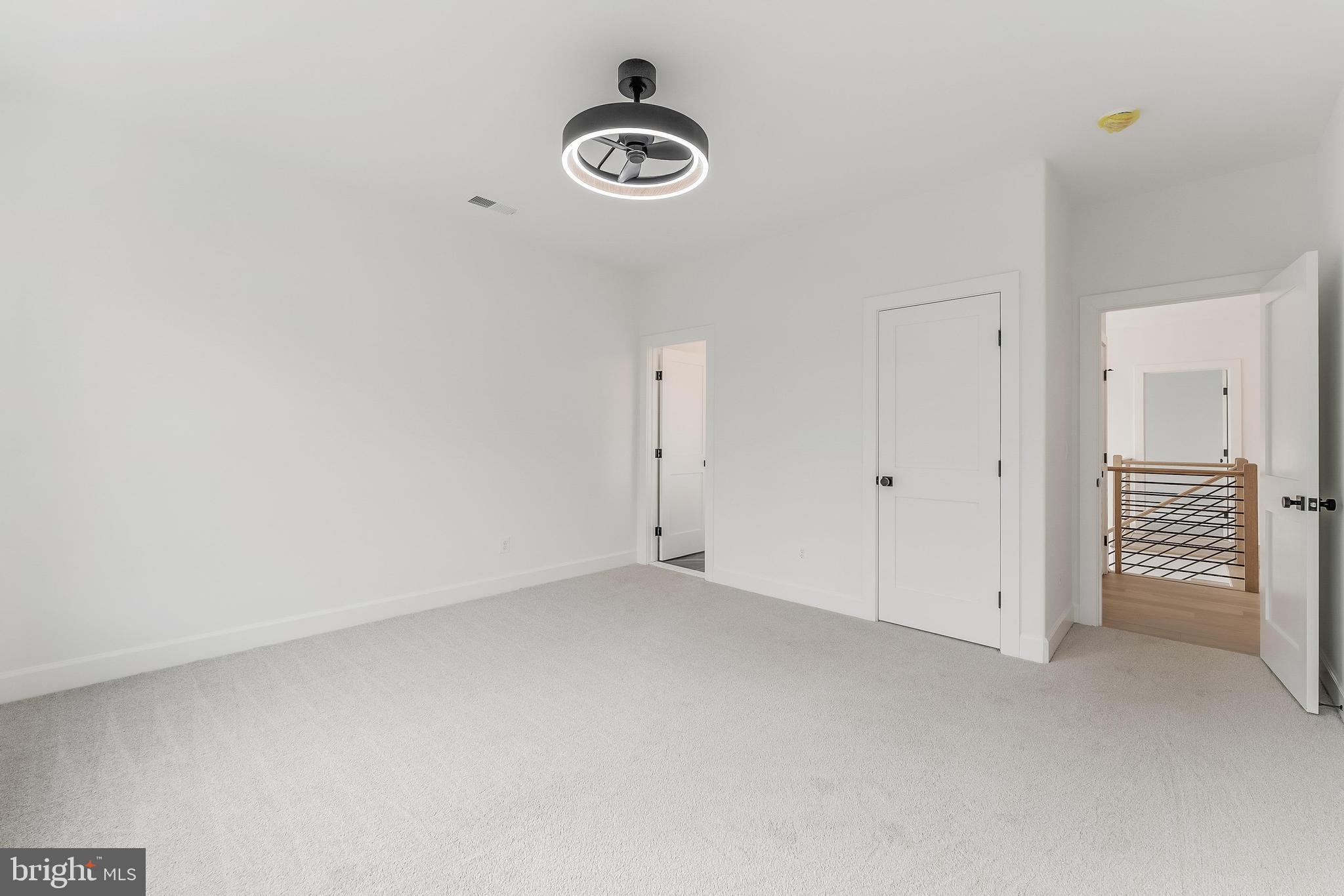 GREEN ACRES - Residential