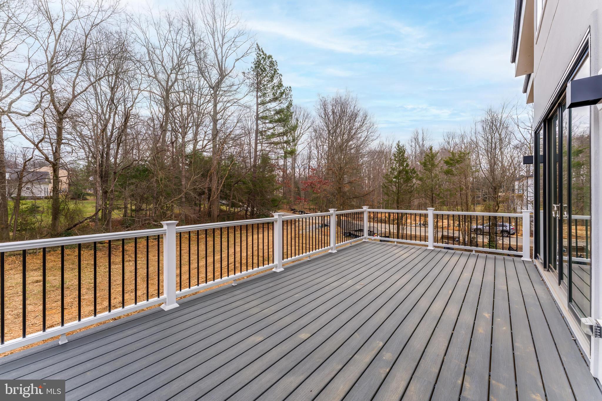 GREEN ACRES - Residential