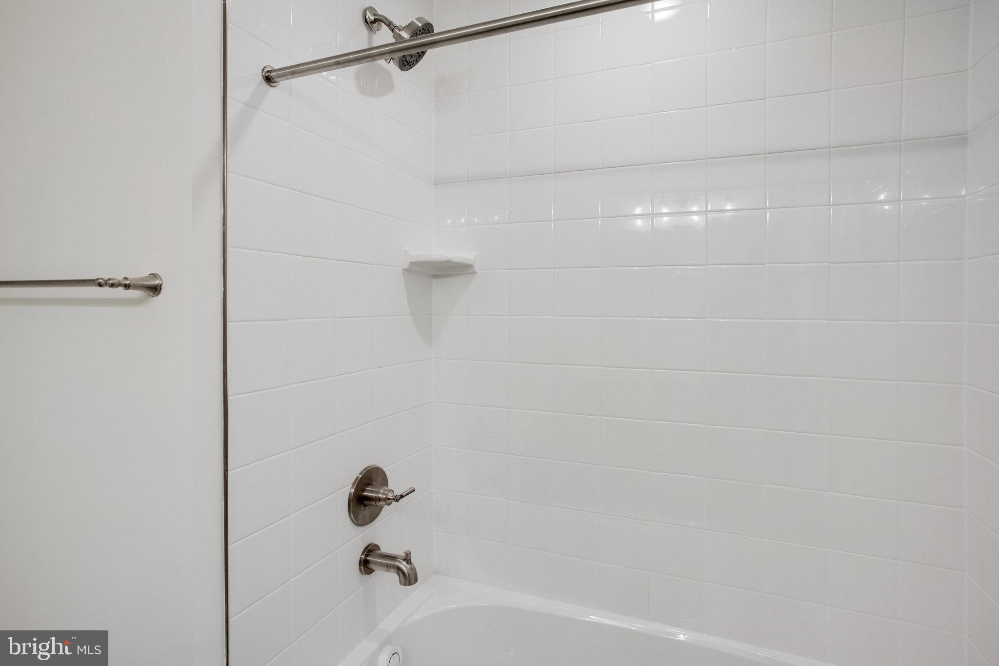 SEASONS AT ROUND MILL MEADOWS - Residential