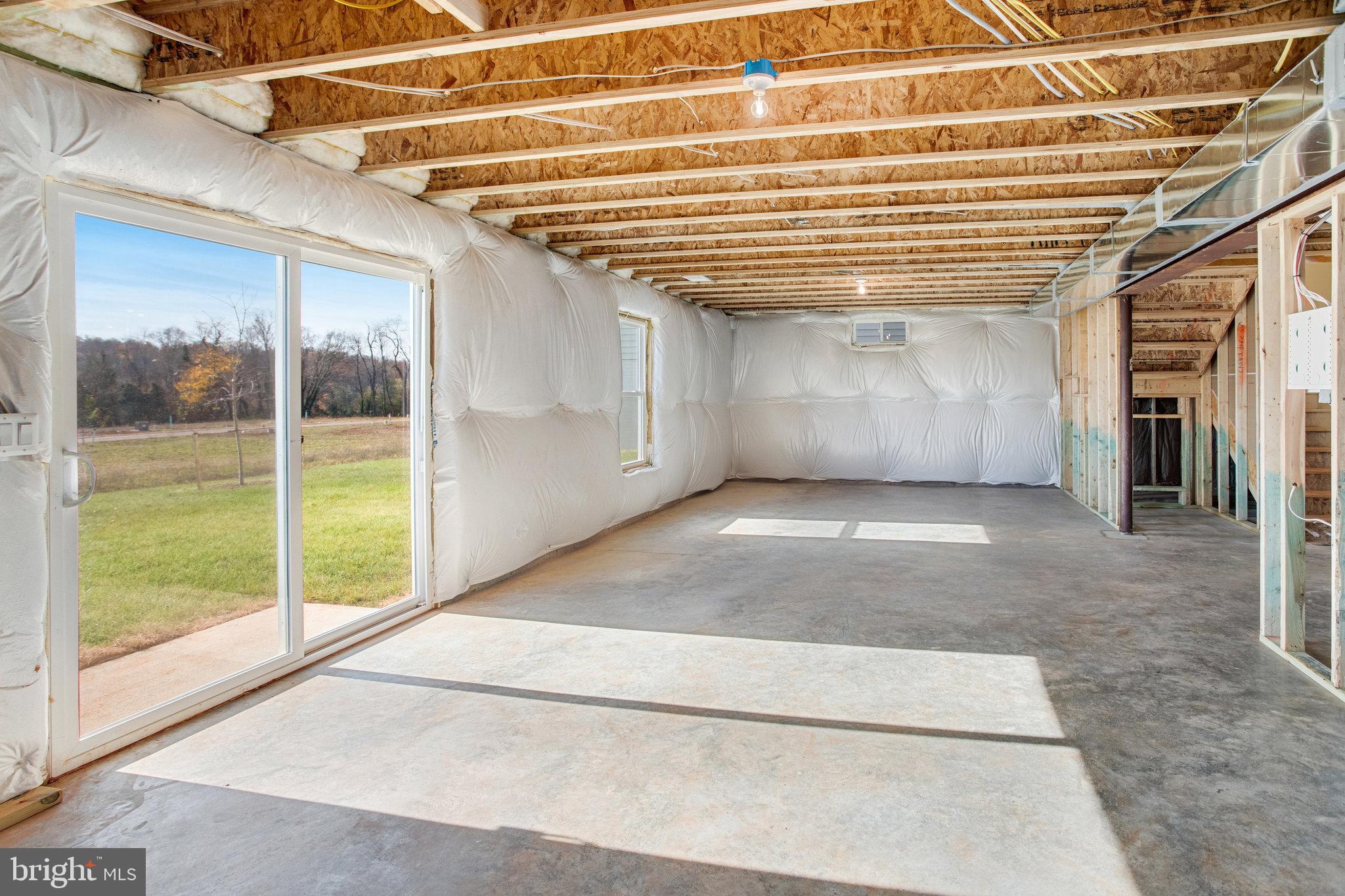 SEASONS AT ROUND MILL MEADOWS - Residential