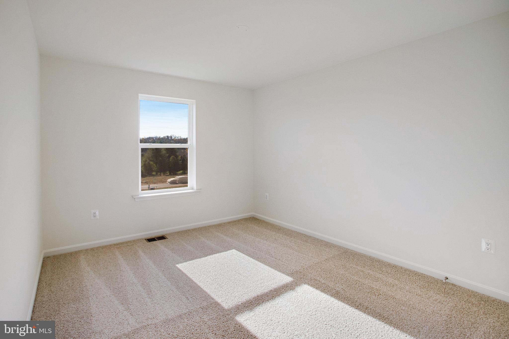 SEASONS AT ROUND MILL MEADOWS - Residential