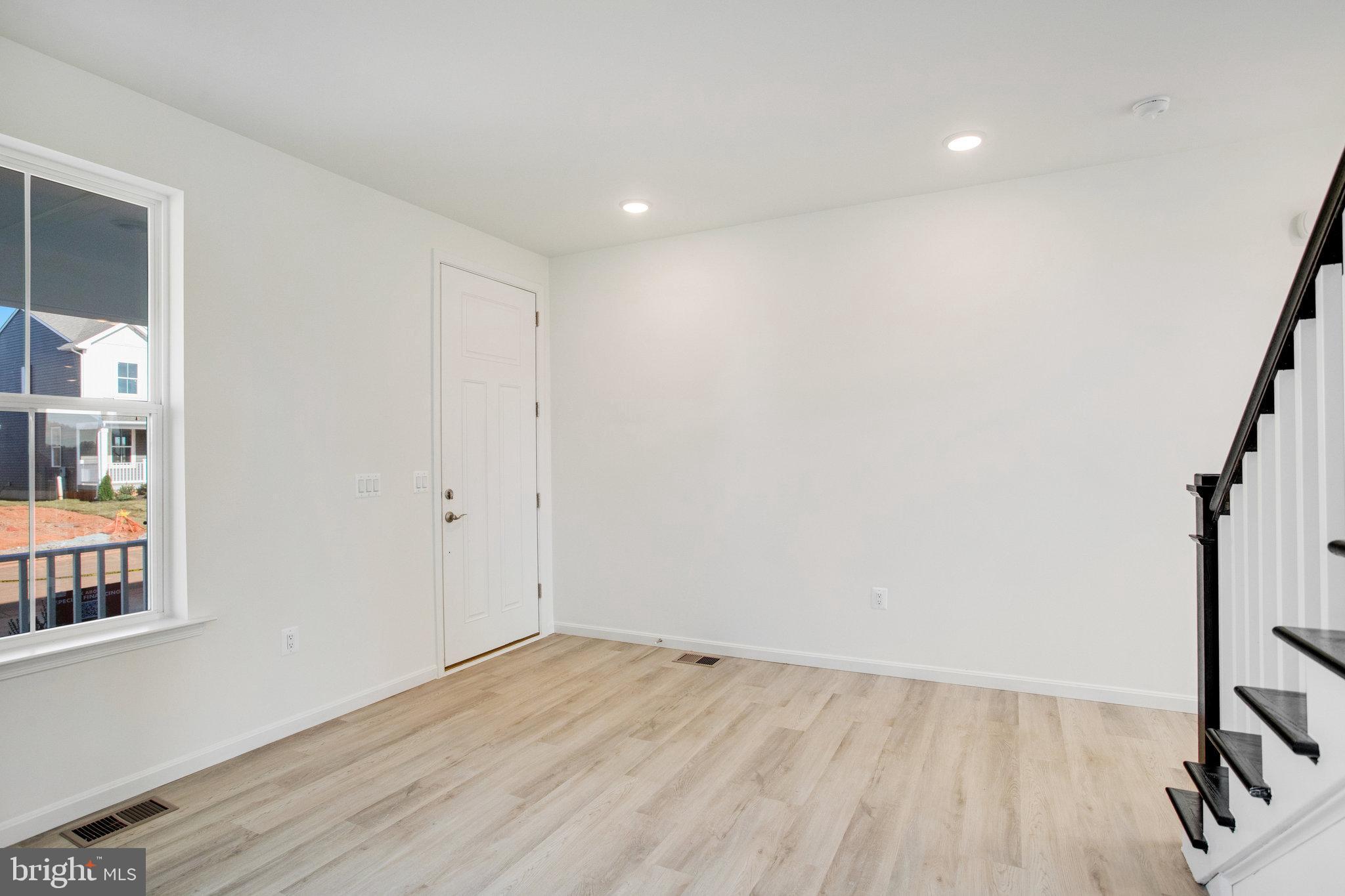 SEASONS AT ROUND MILL MEADOWS - Residential