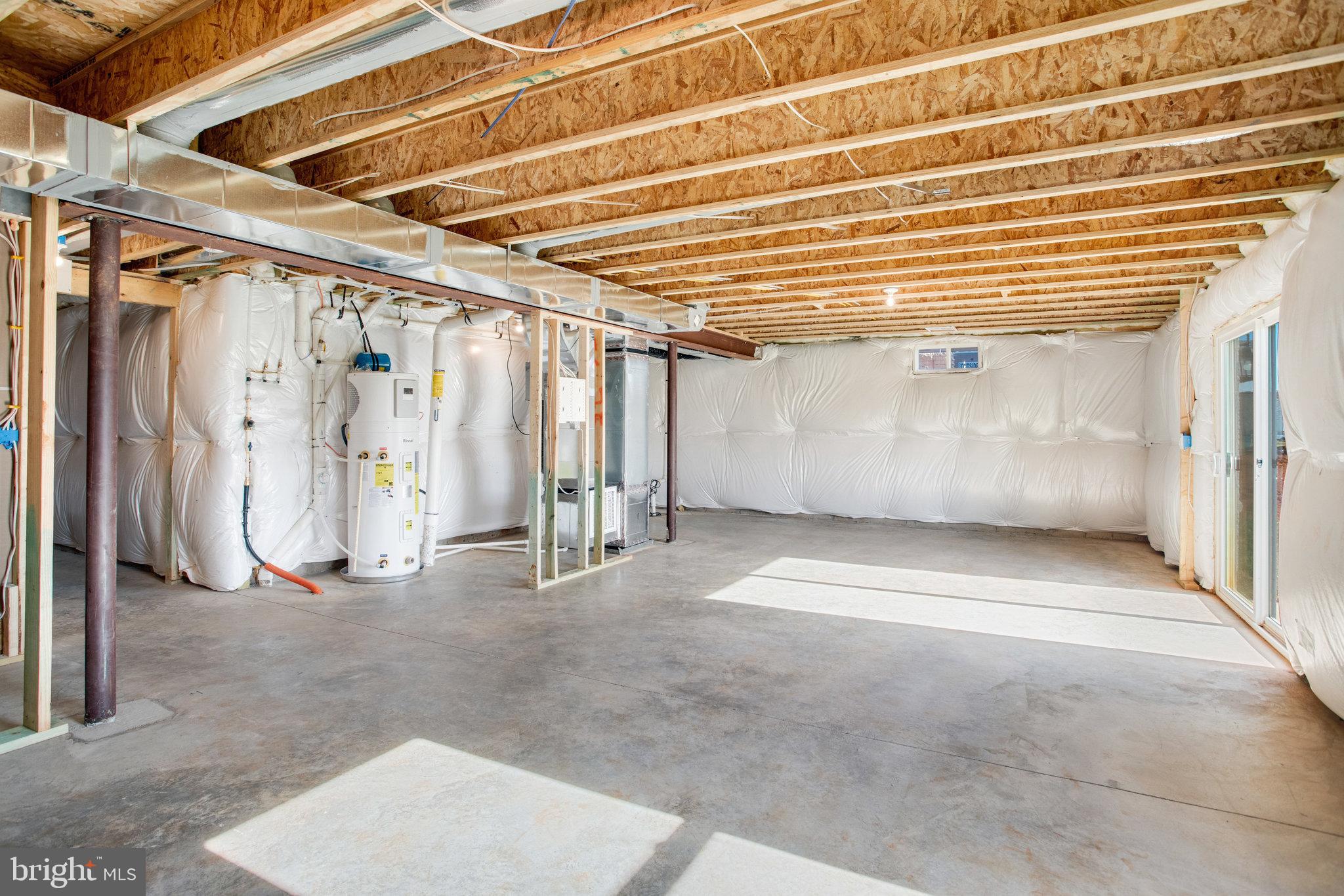 SEASONS AT ROUND MILL MEADOWS - Residential