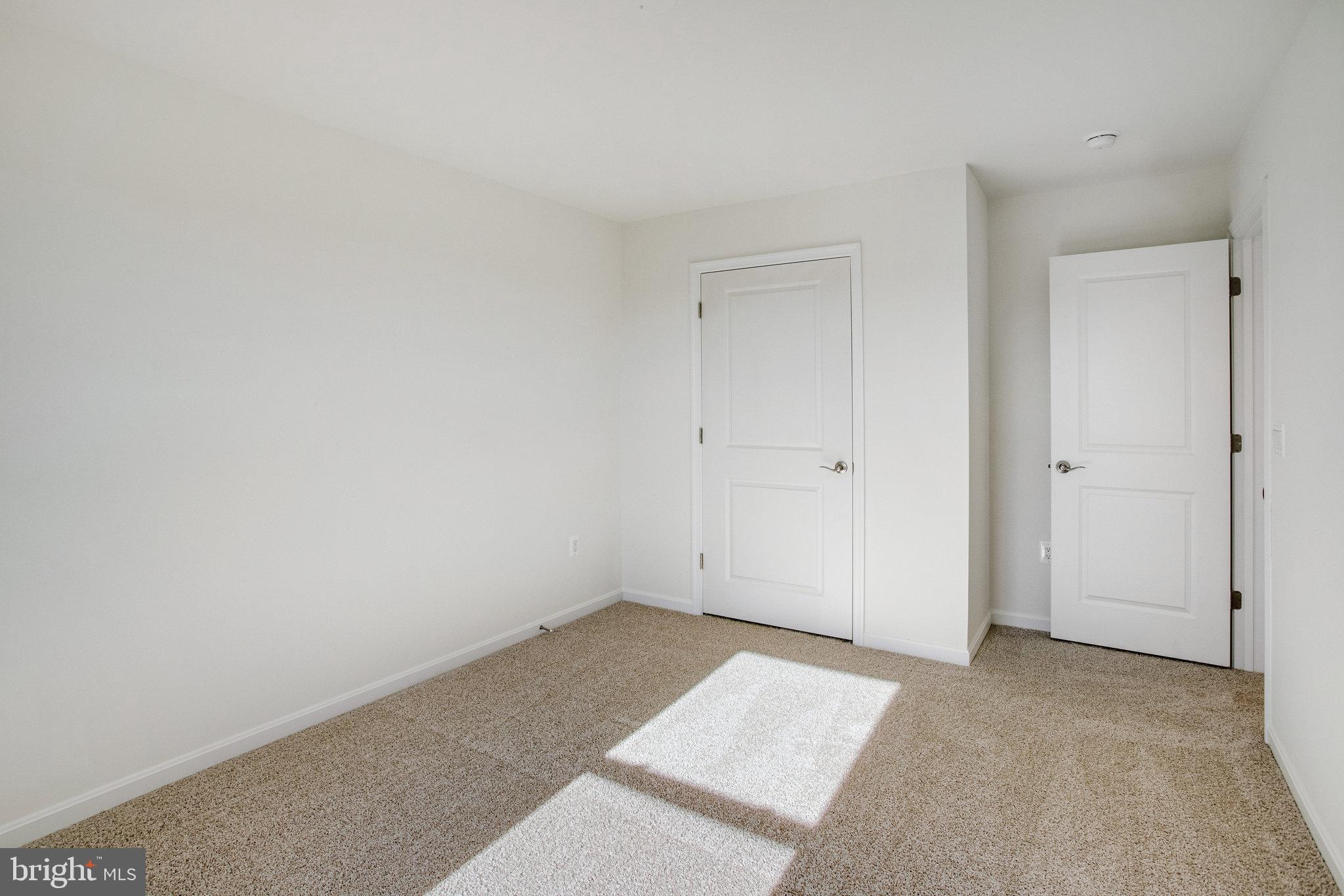 SEASONS AT ROUND MILL MEADOWS - Residential